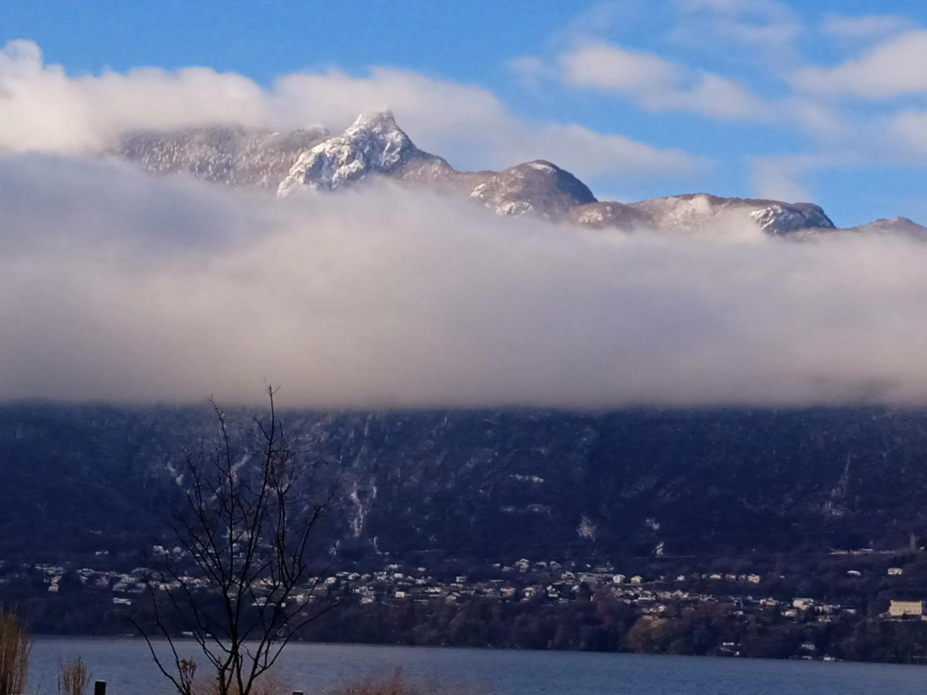 Natural landscape in Hôtel du Poète