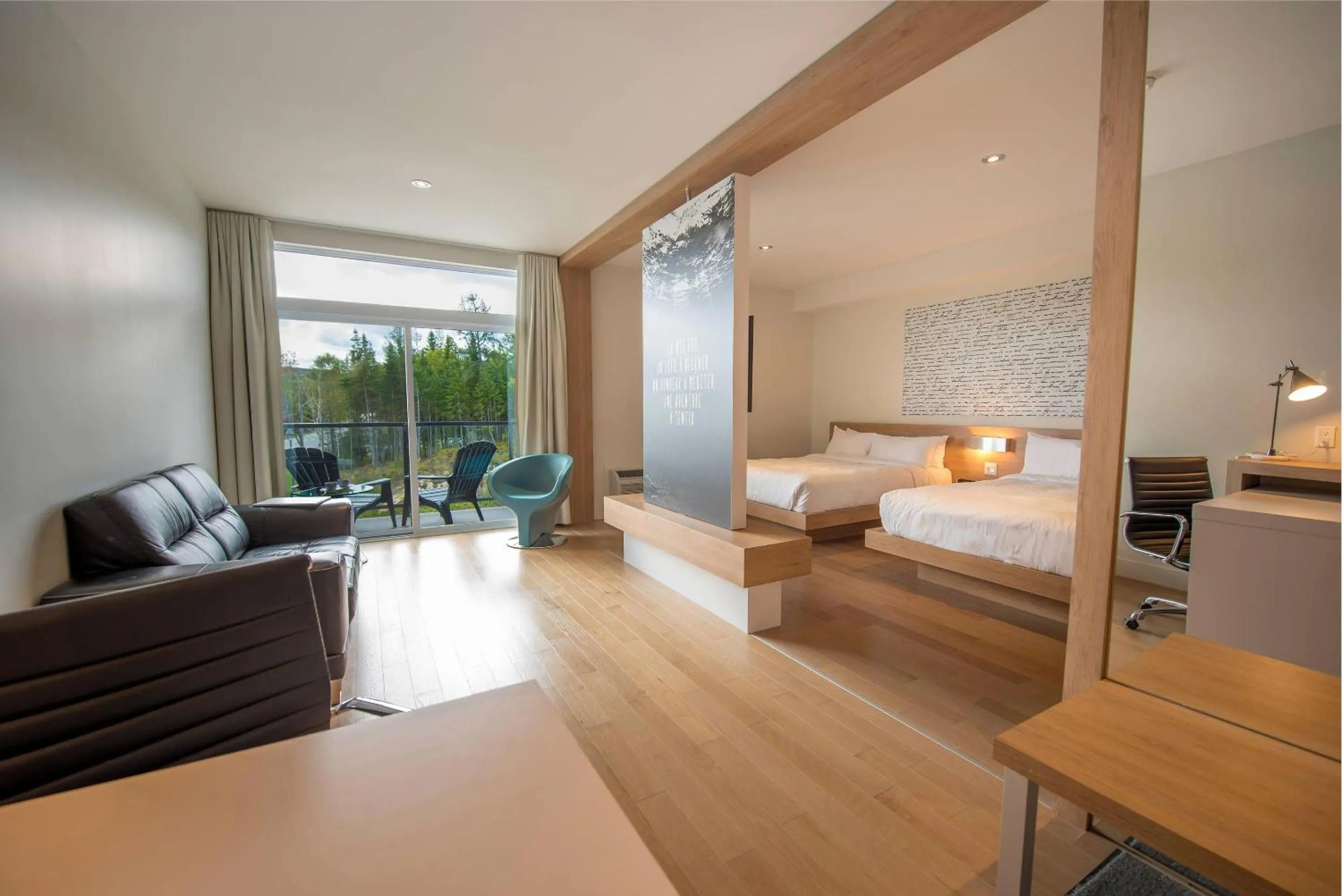 Bedroom, Bed in Hotel du Domaine, an Ascend Collection Hotel