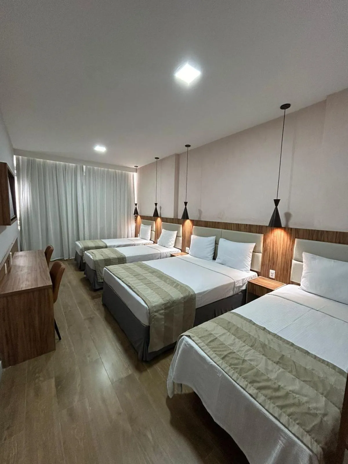 Bedroom, Bed in Residencial Sausalito