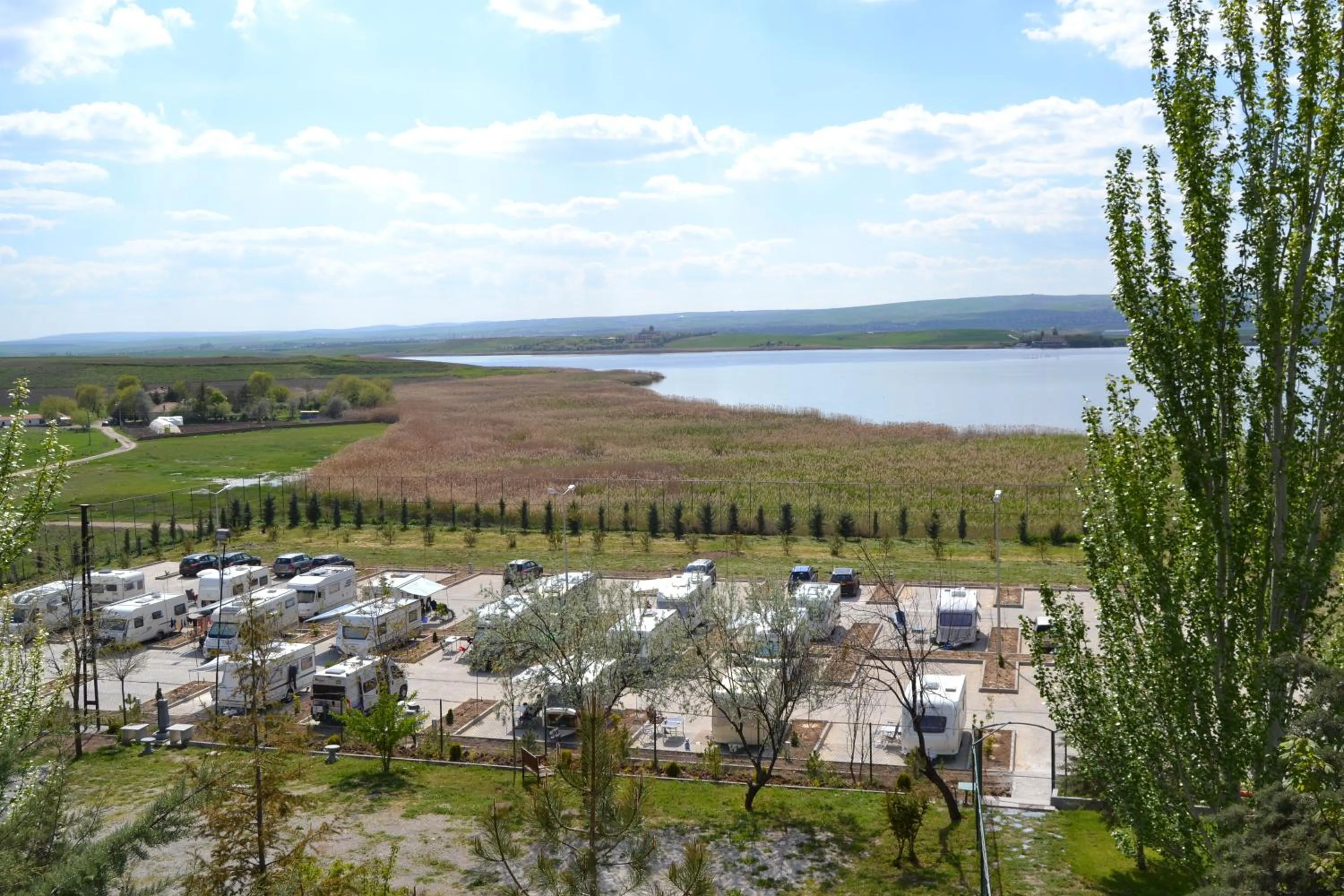 Ulasan Hotel Caravan Camping