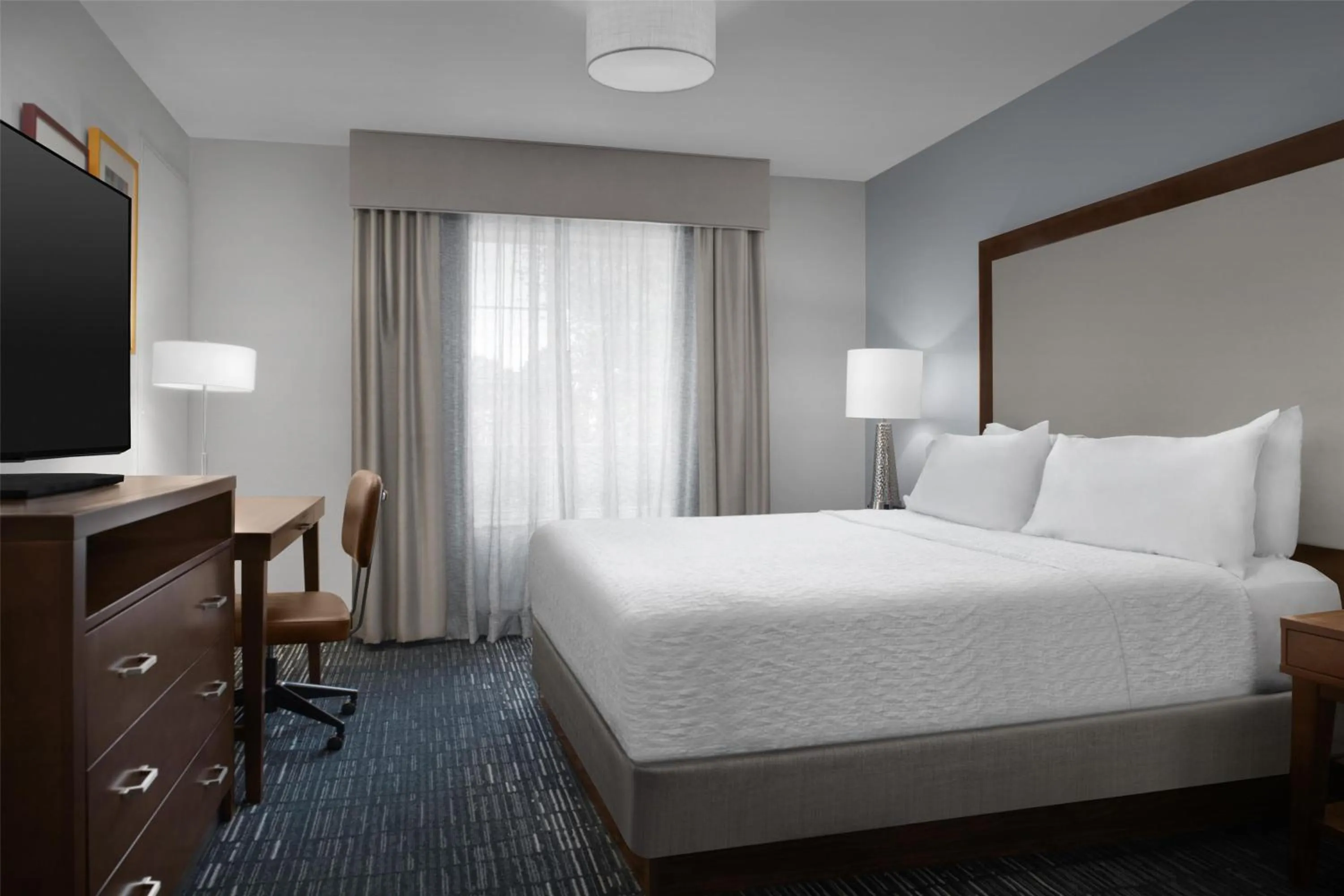 Bed in Homewood Suites by Hilton Newark-Cranford