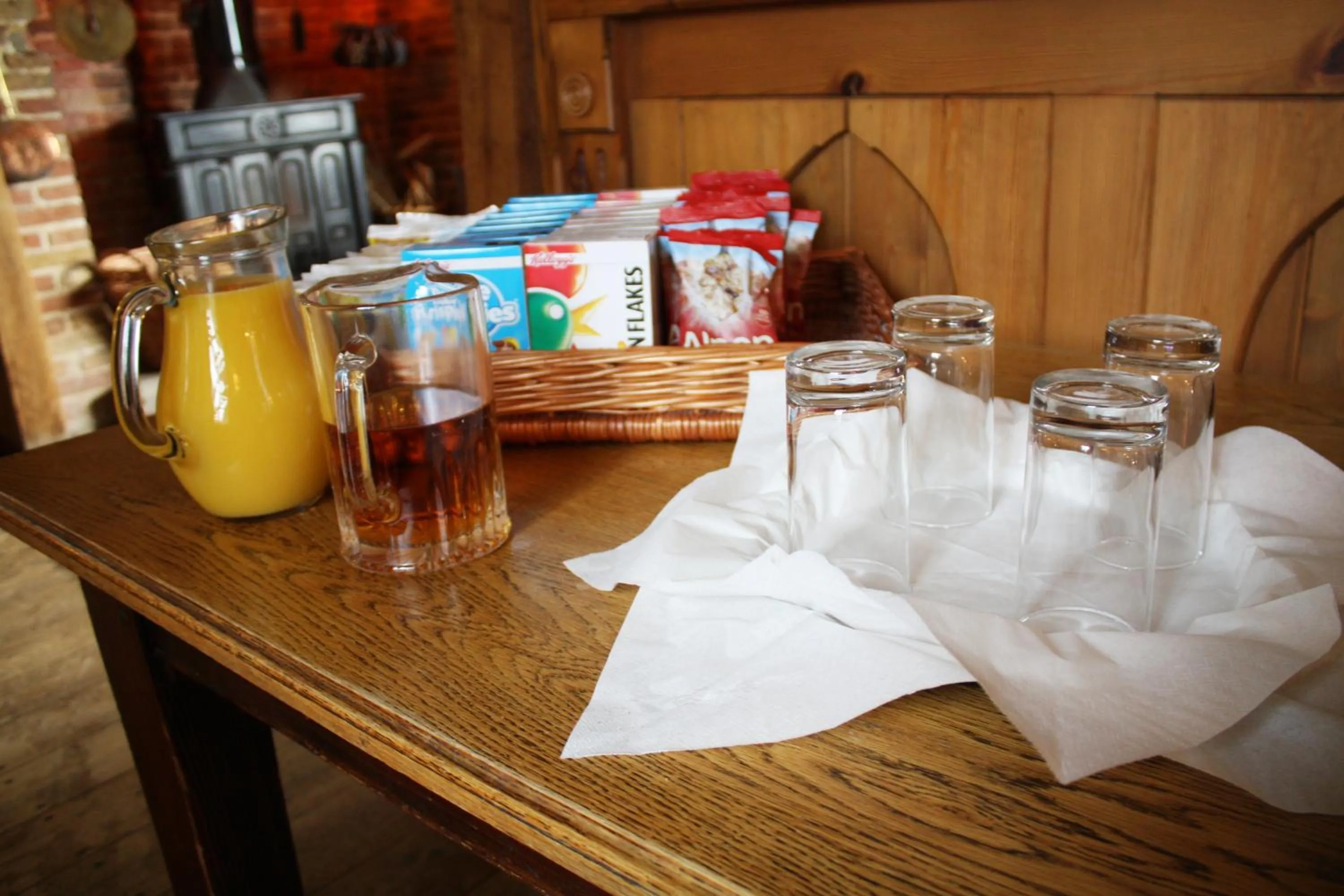 Restaurant/places to eat in The Old Ram Coaching Inn