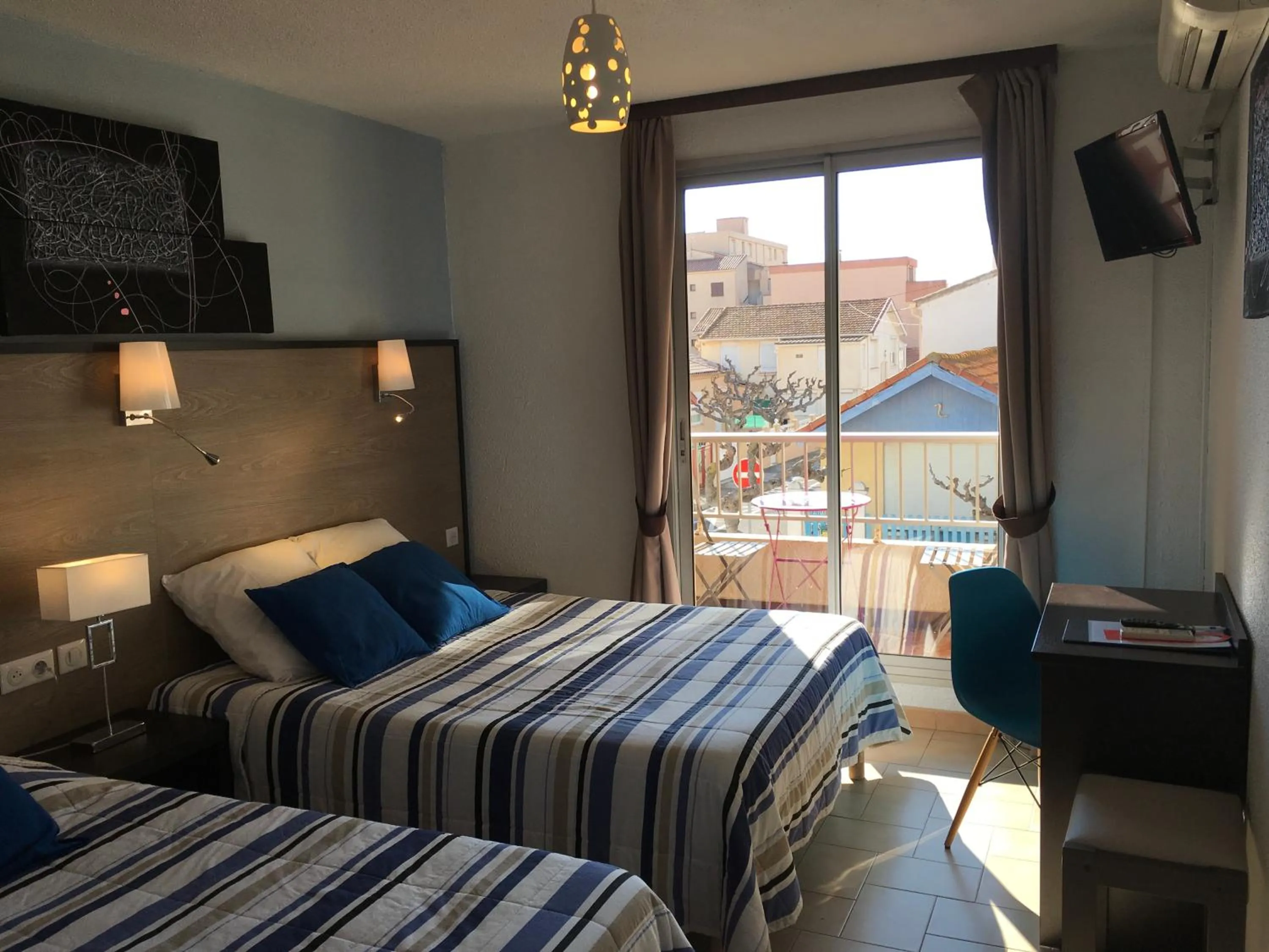 Bed in Hotel Alcyon