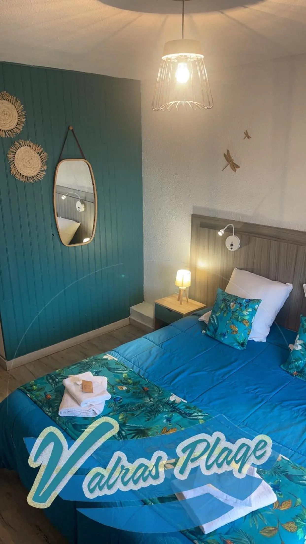 Bed in Hotel Alcyon