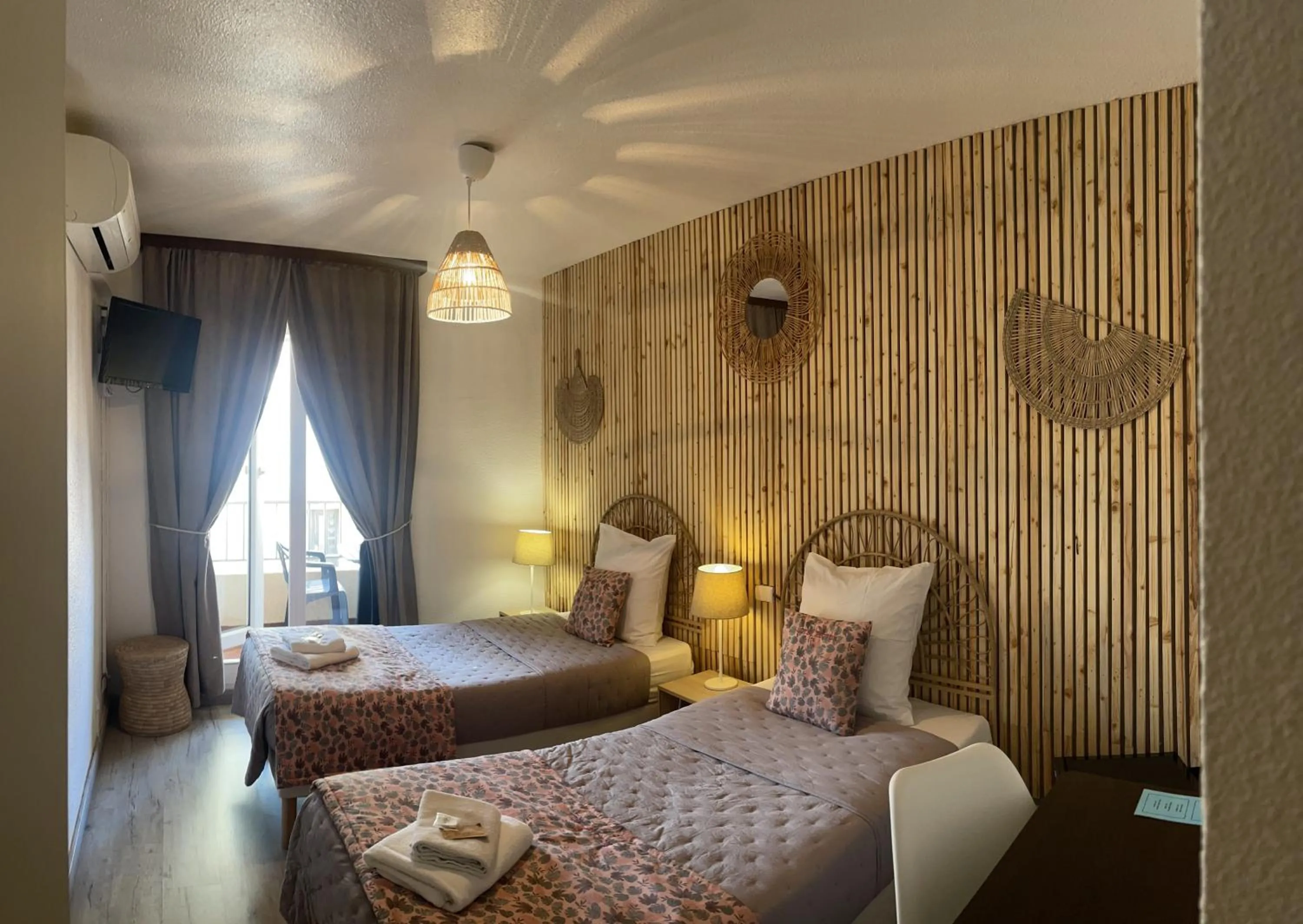 Bed in Hotel Alcyon