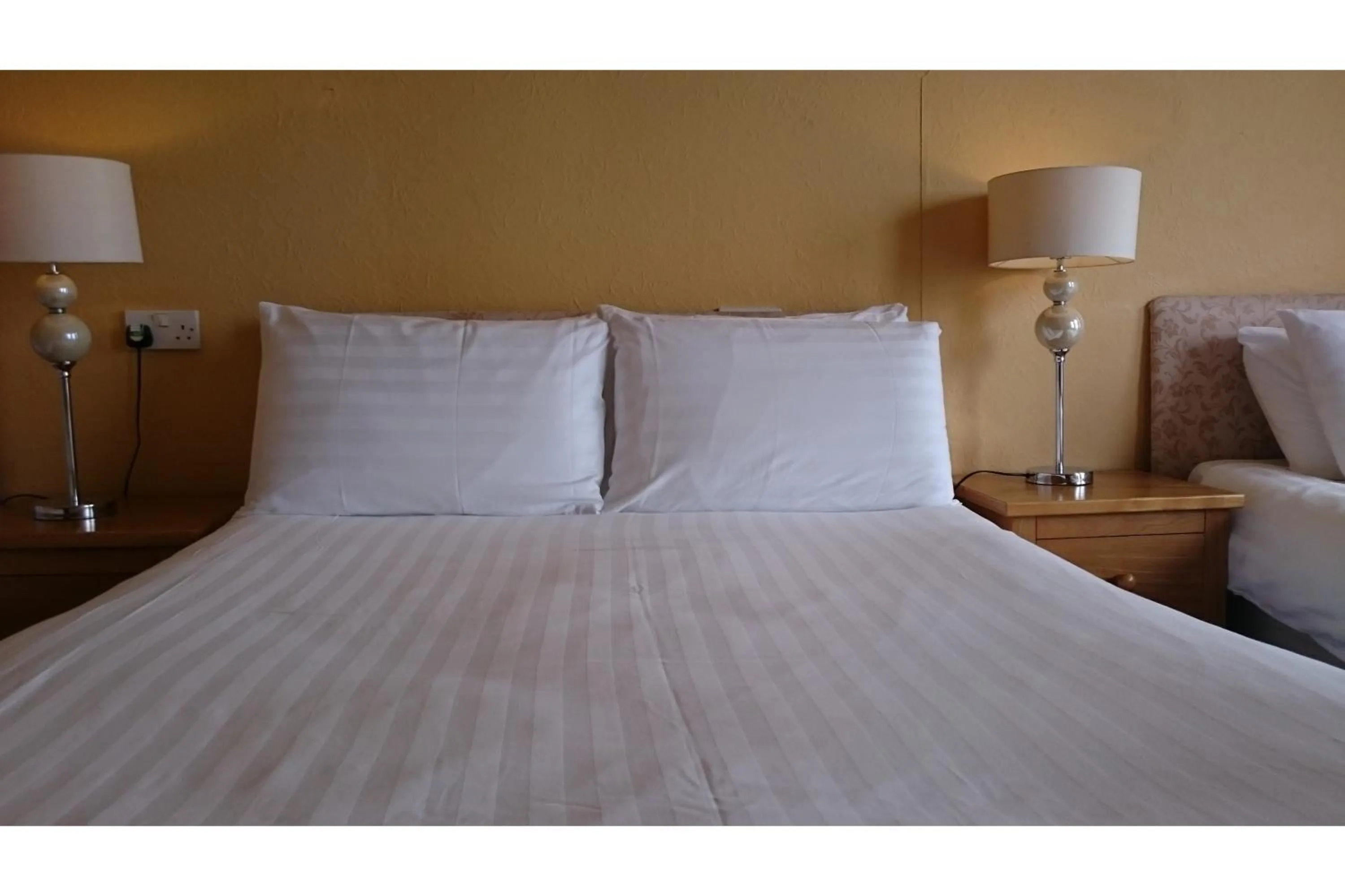 Bedroom, Bed in The Belgrave Hotel Tenby