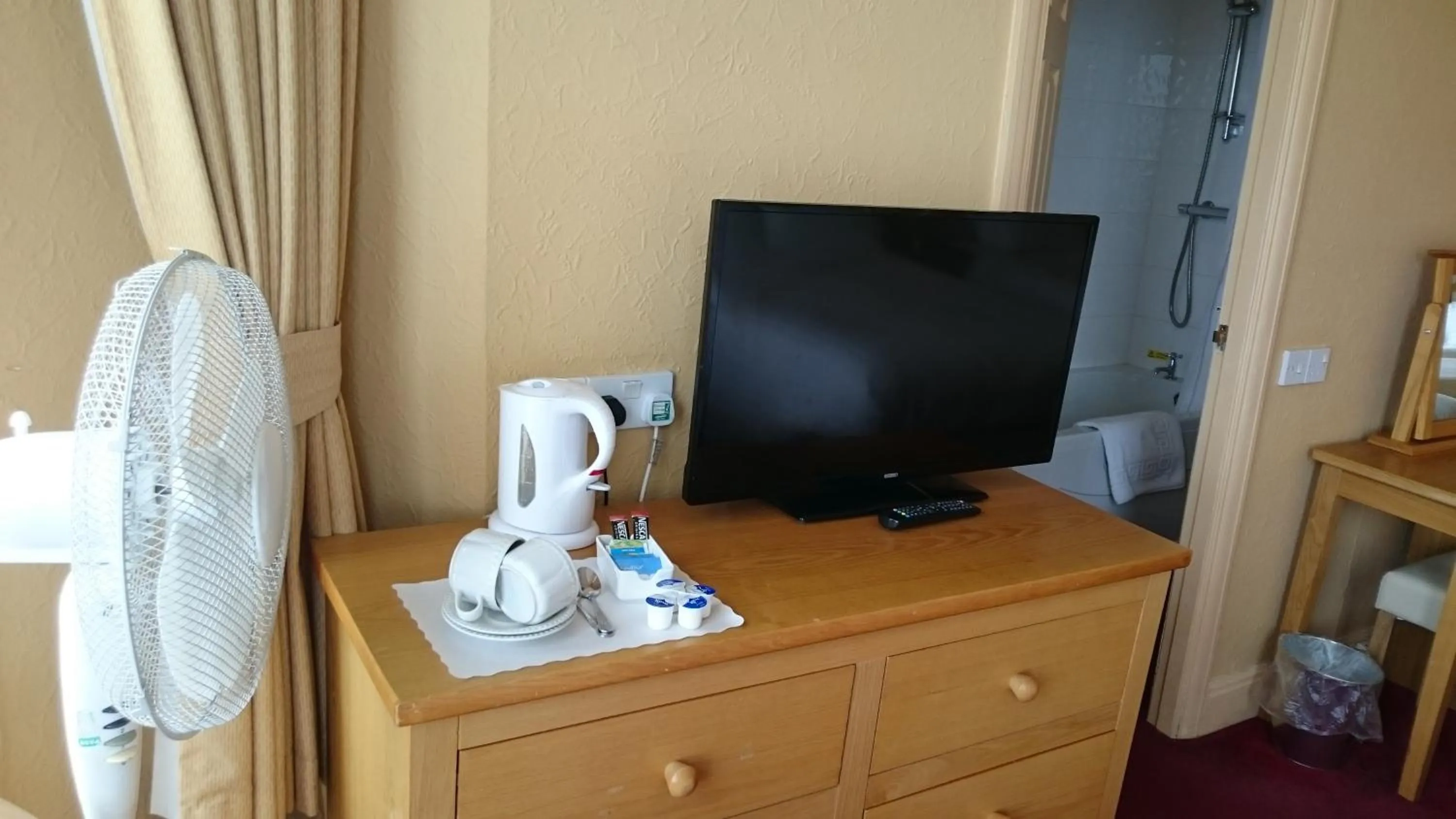 TV and multimedia in The Belgrave Hotel Tenby