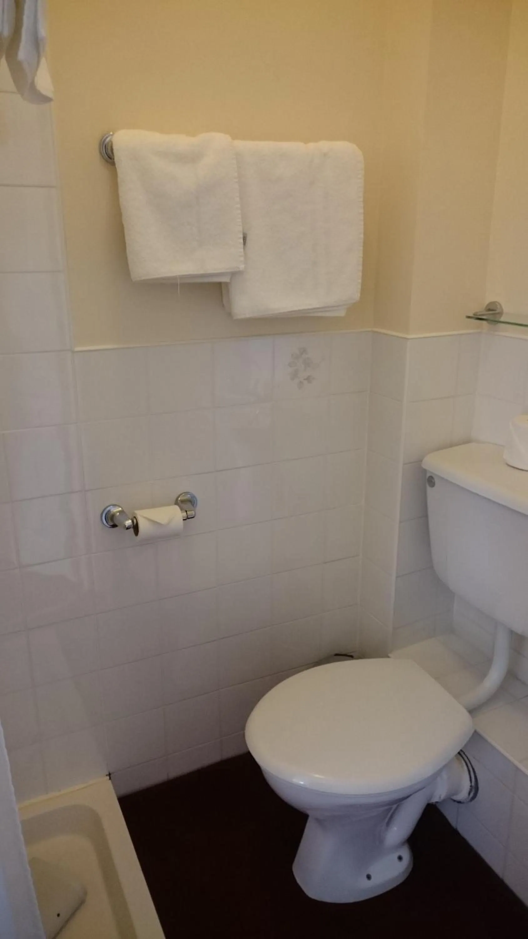 Bathroom in The Belgrave Hotel Tenby