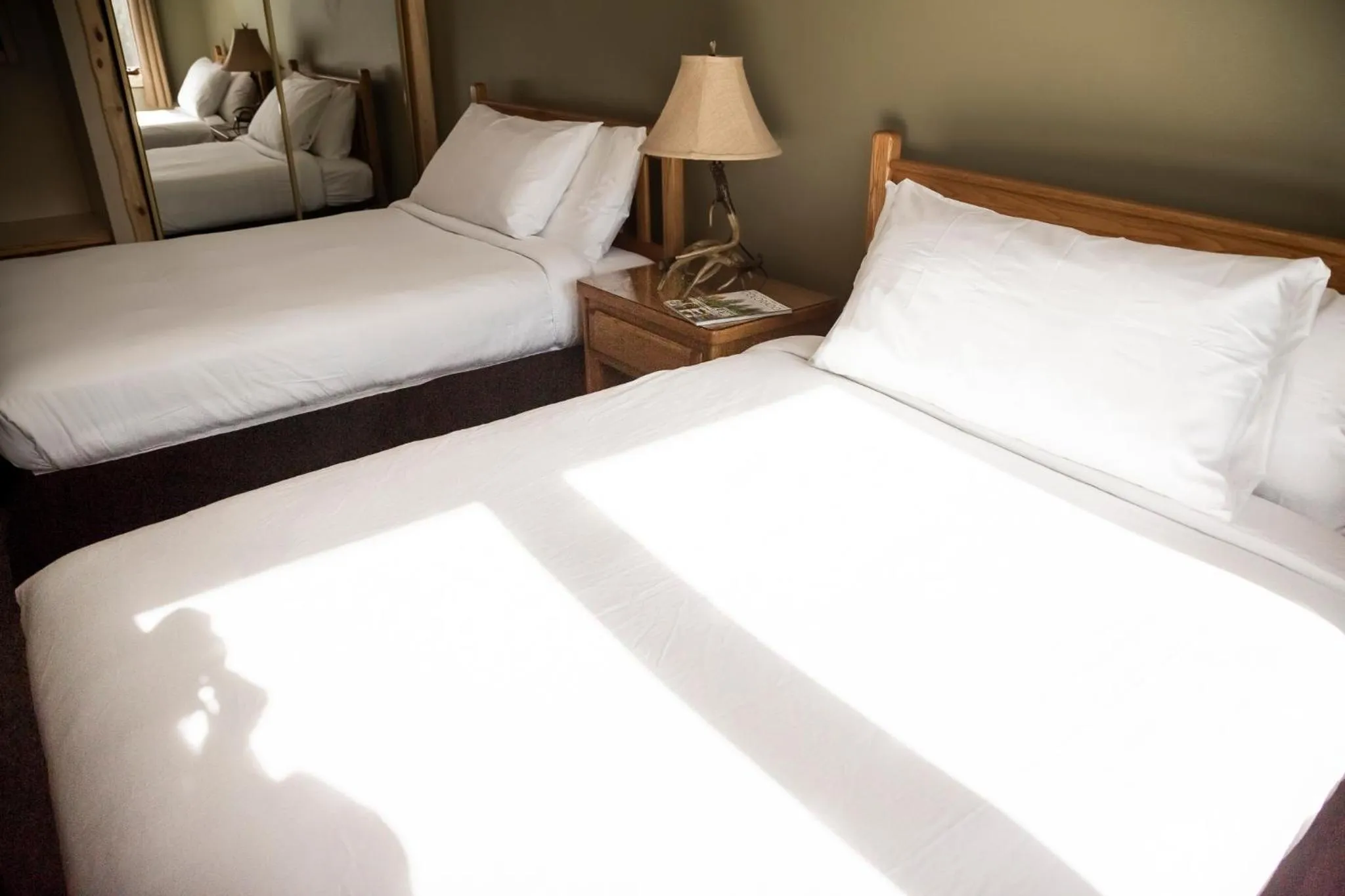 Bed in Arrowhead Mountain Lodge