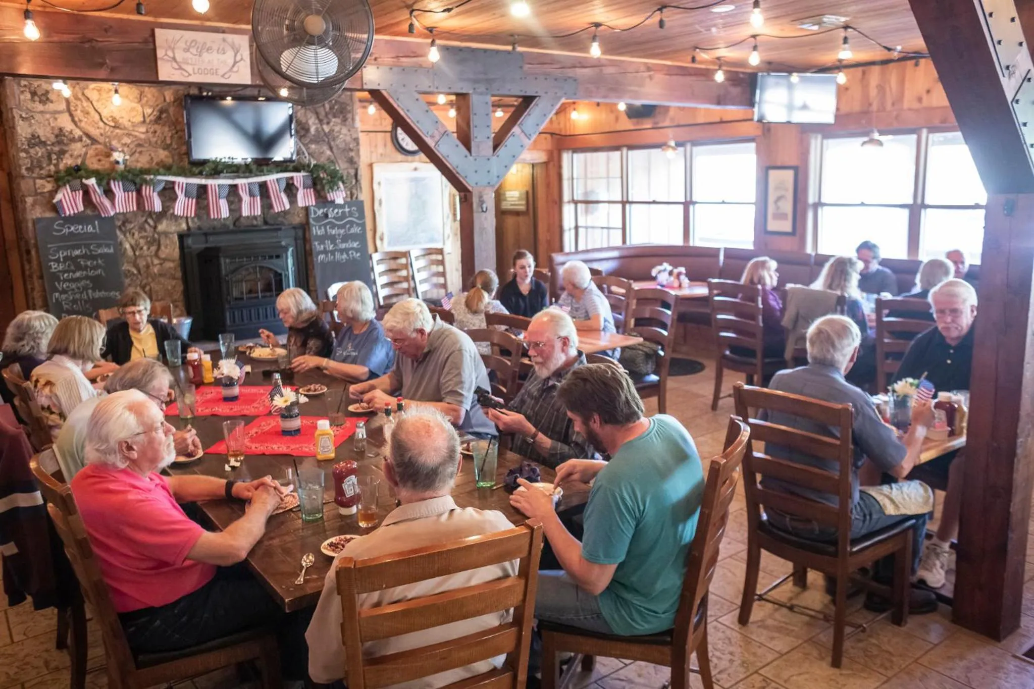 Arrowhead Mountain Lodge