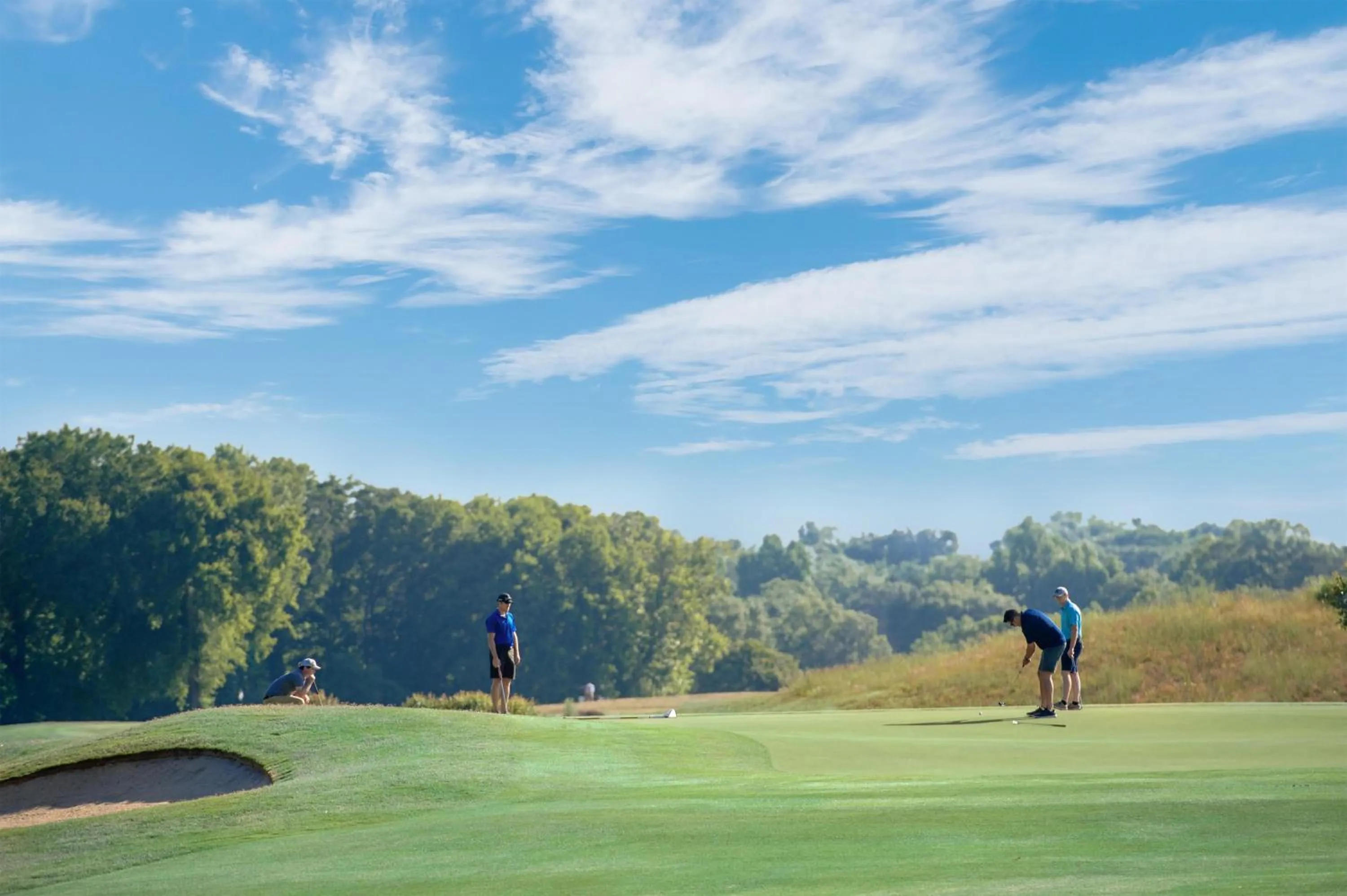 Golfcourse in Embassy Suites by Hilton Charlotte Concord Golf Resort & Spa