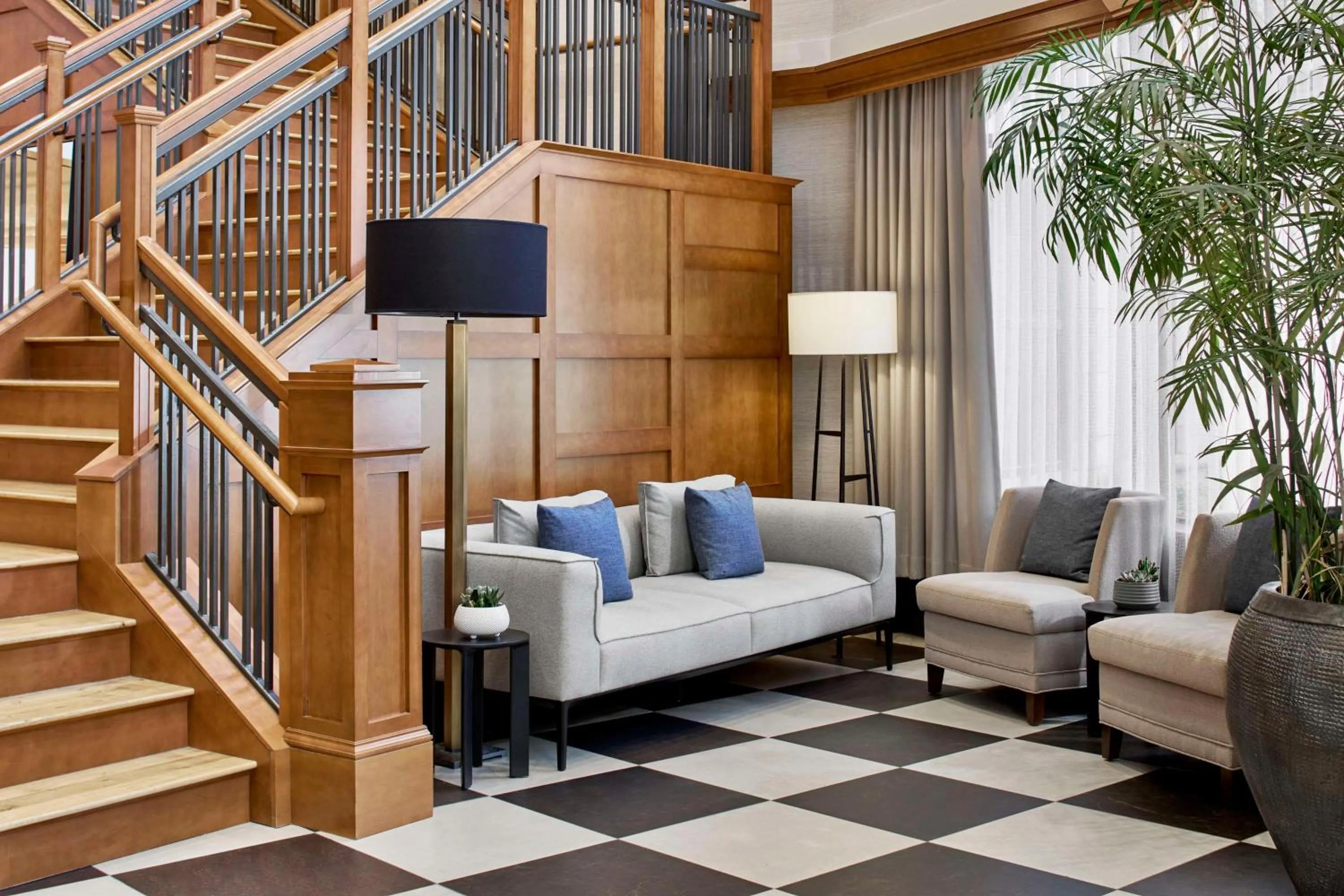 Lobby or reception in Hampton Inn & Suites Saratoga Springs Downtown