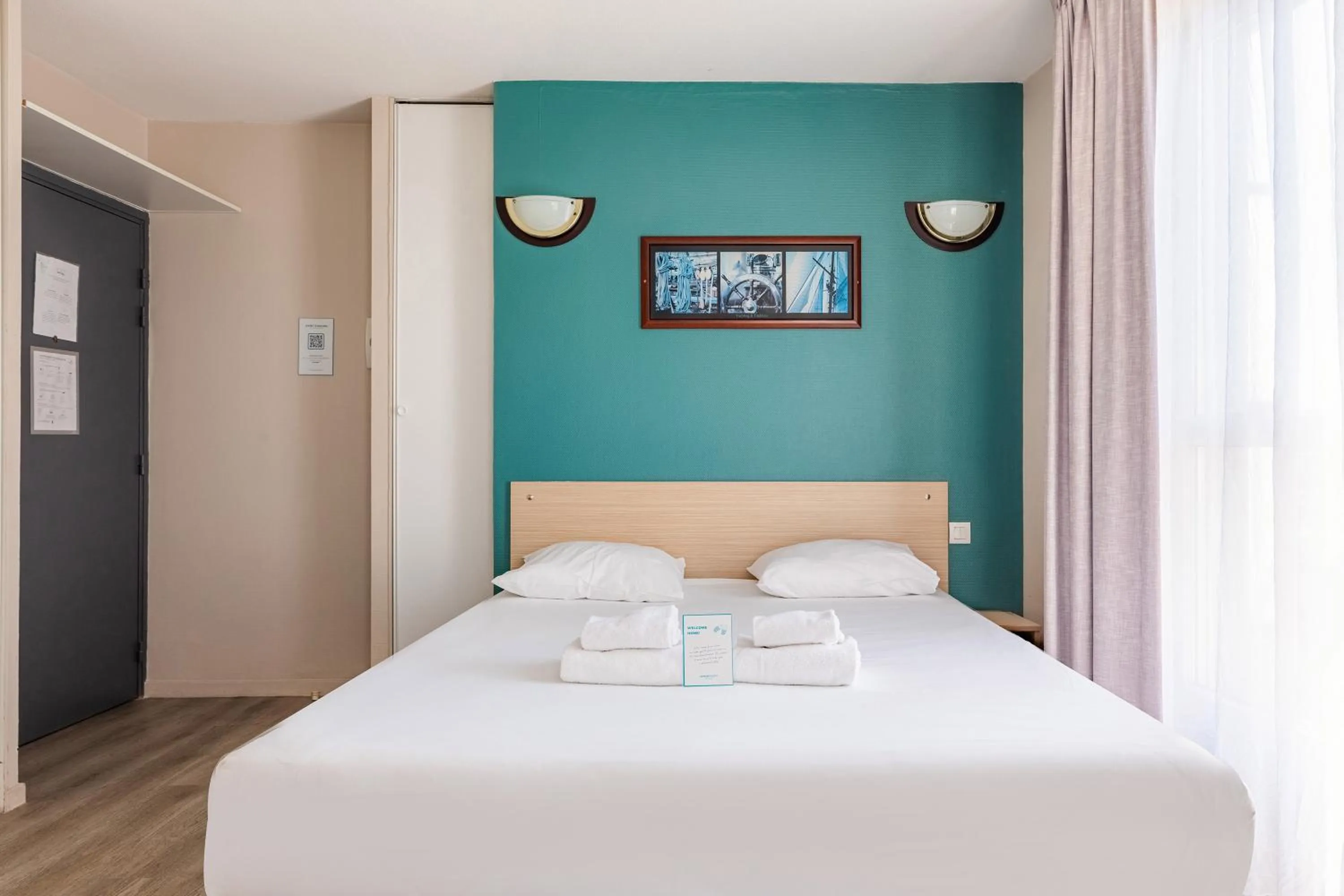 Bed in Appart'City Classic Lyon Villeurbanne