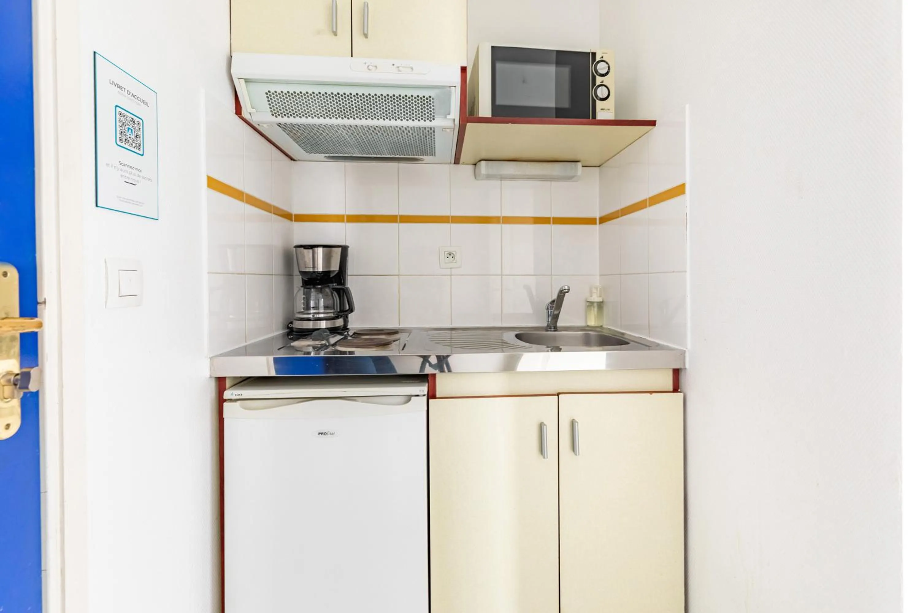 Kitchen or kitchenette in Appart'City Classic Lyon Villeurbanne