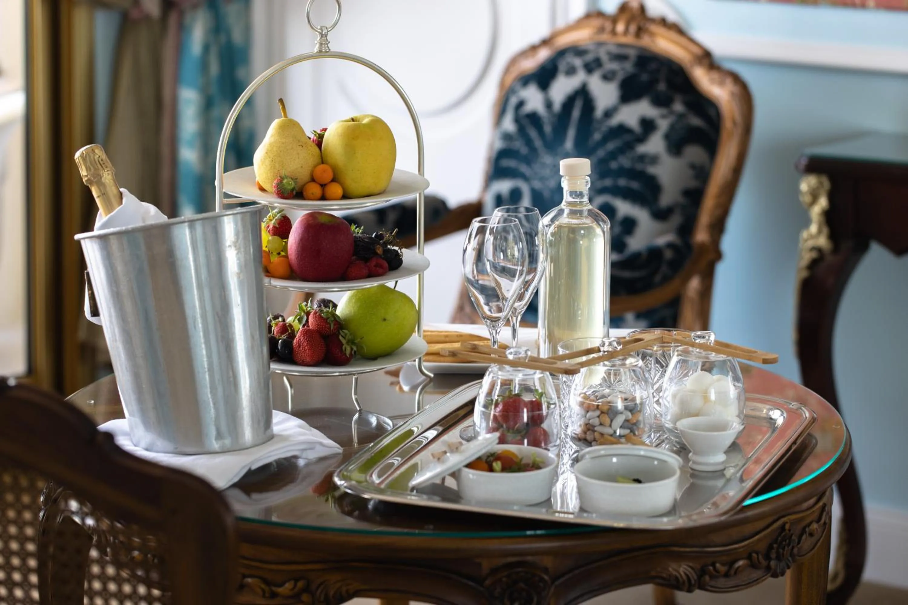 Food and drinks in Hotel Le Negresco