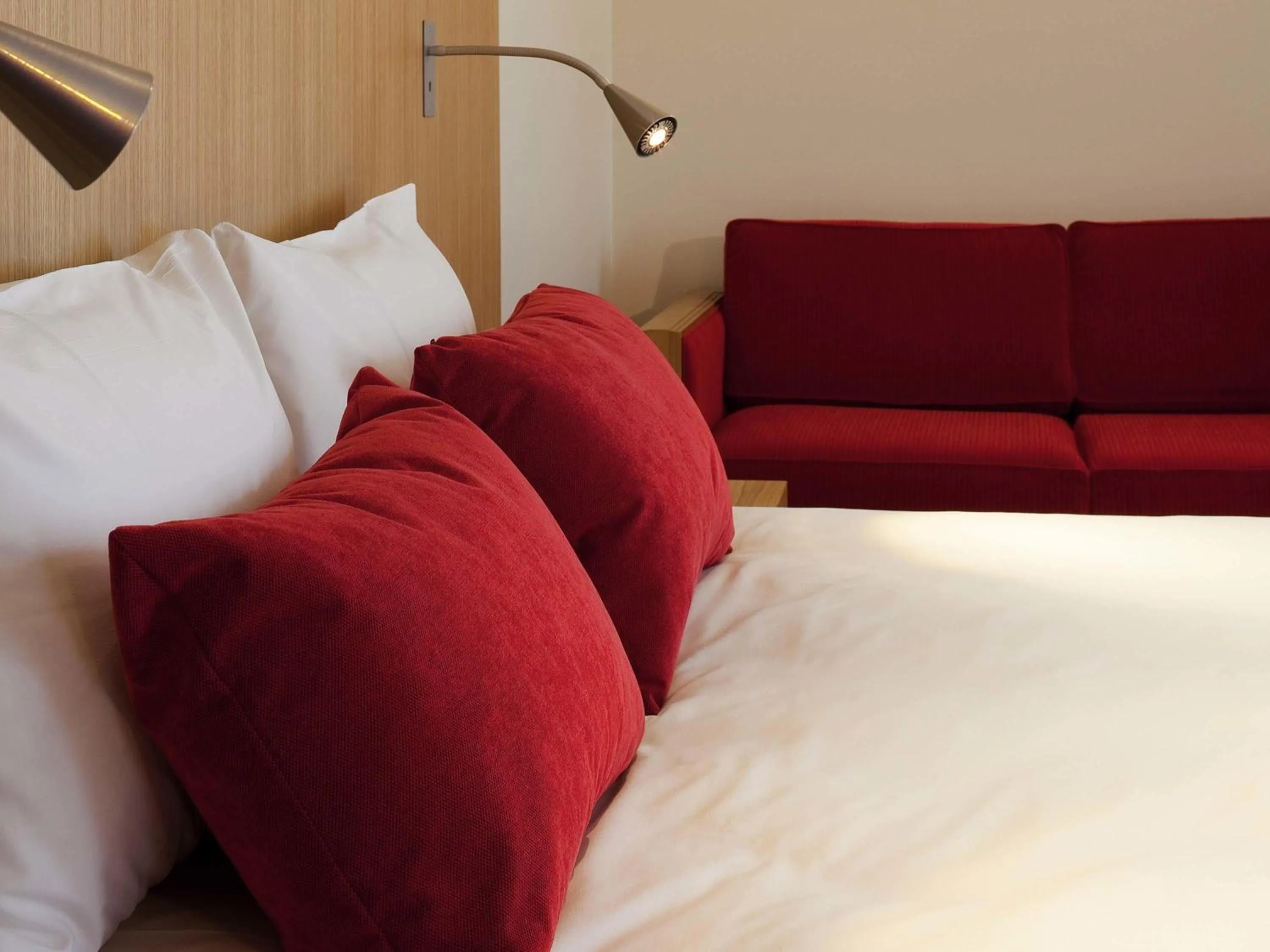 Bedroom, Bed in Hôtel Mercure Vittel