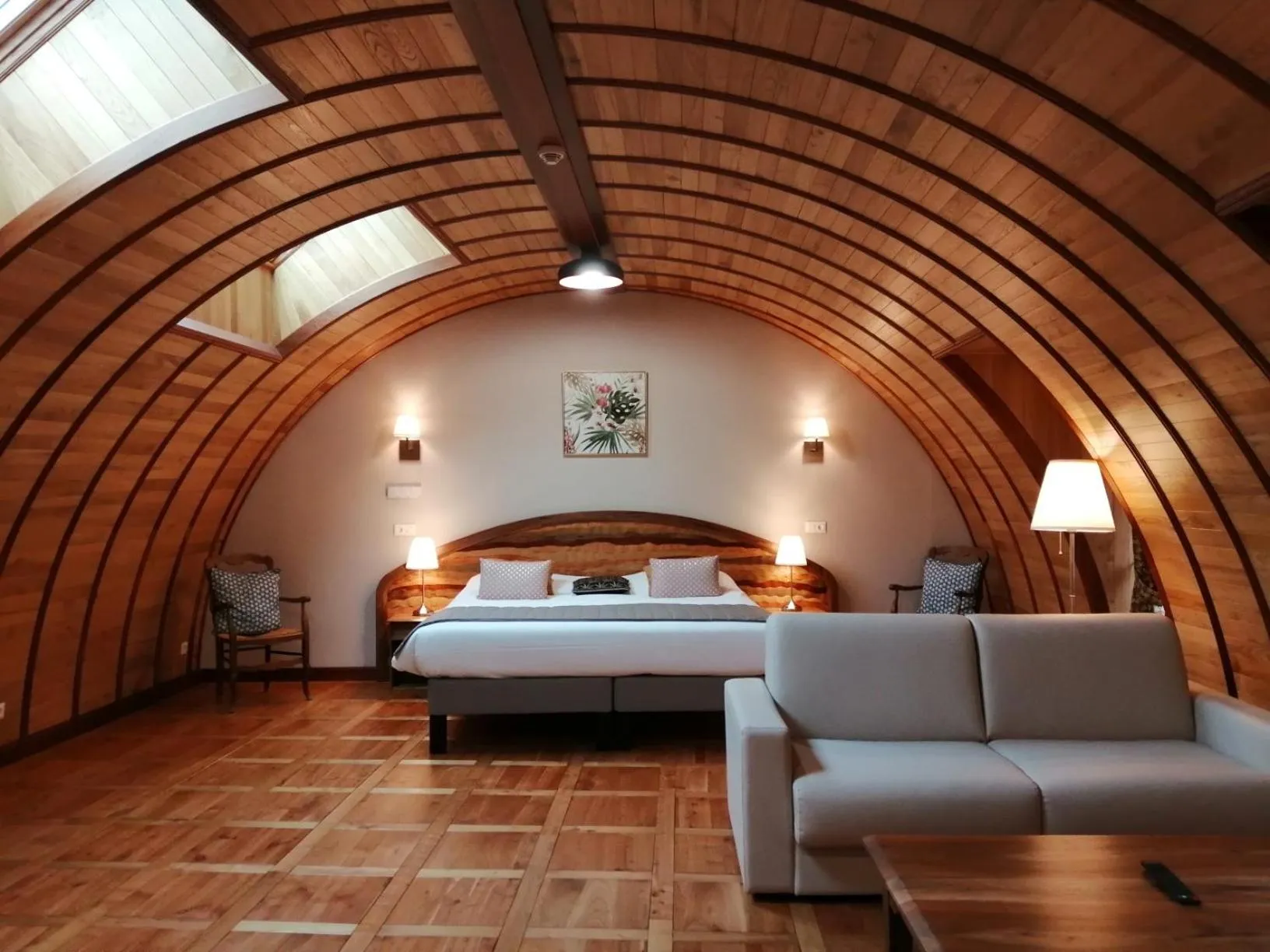 Bedroom, Bed in Logis Hotel La Diligence