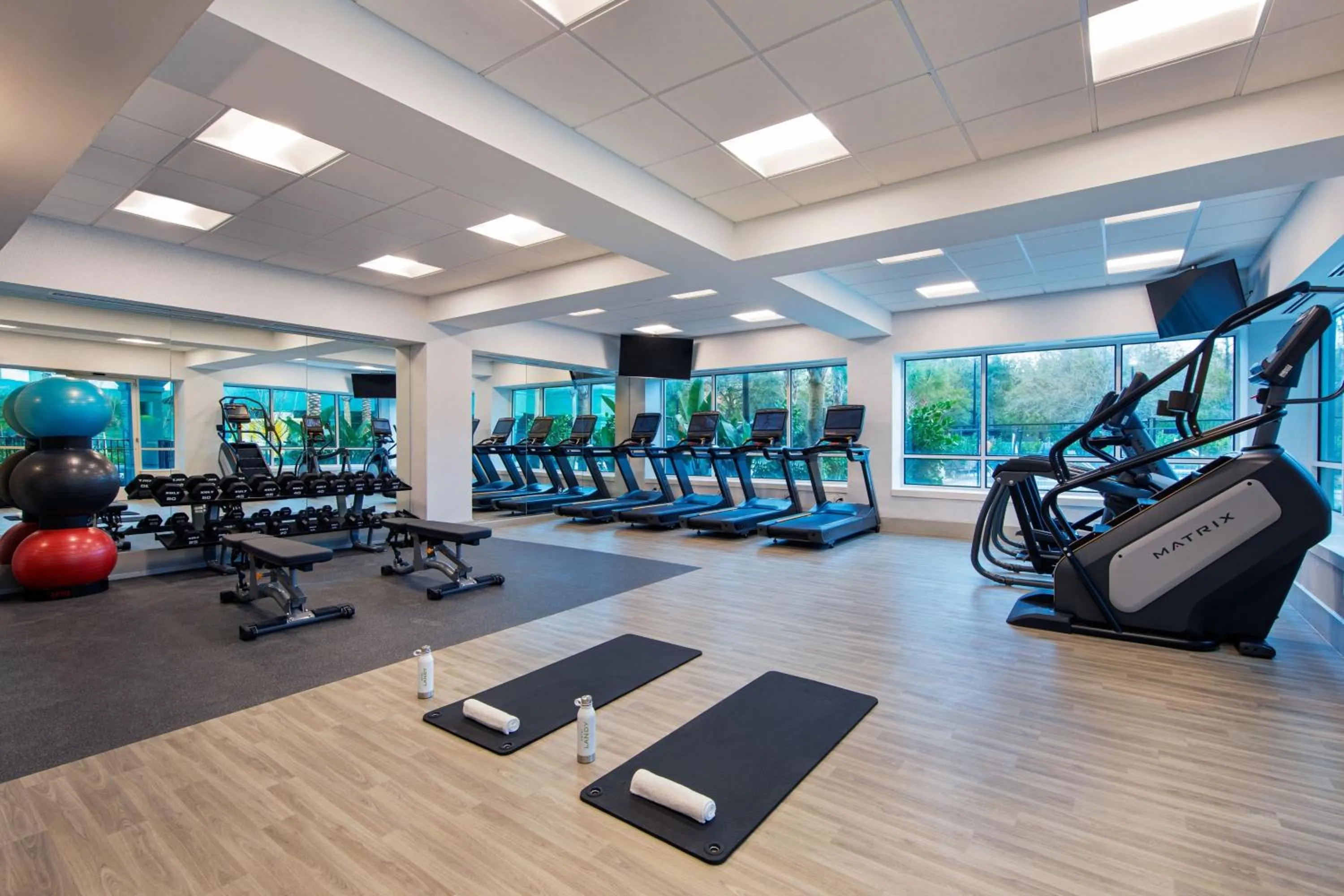 Fitness centre/facilities in Hotel Landy Orlando Universal Blvd, a Tribute Portfolio Hotel