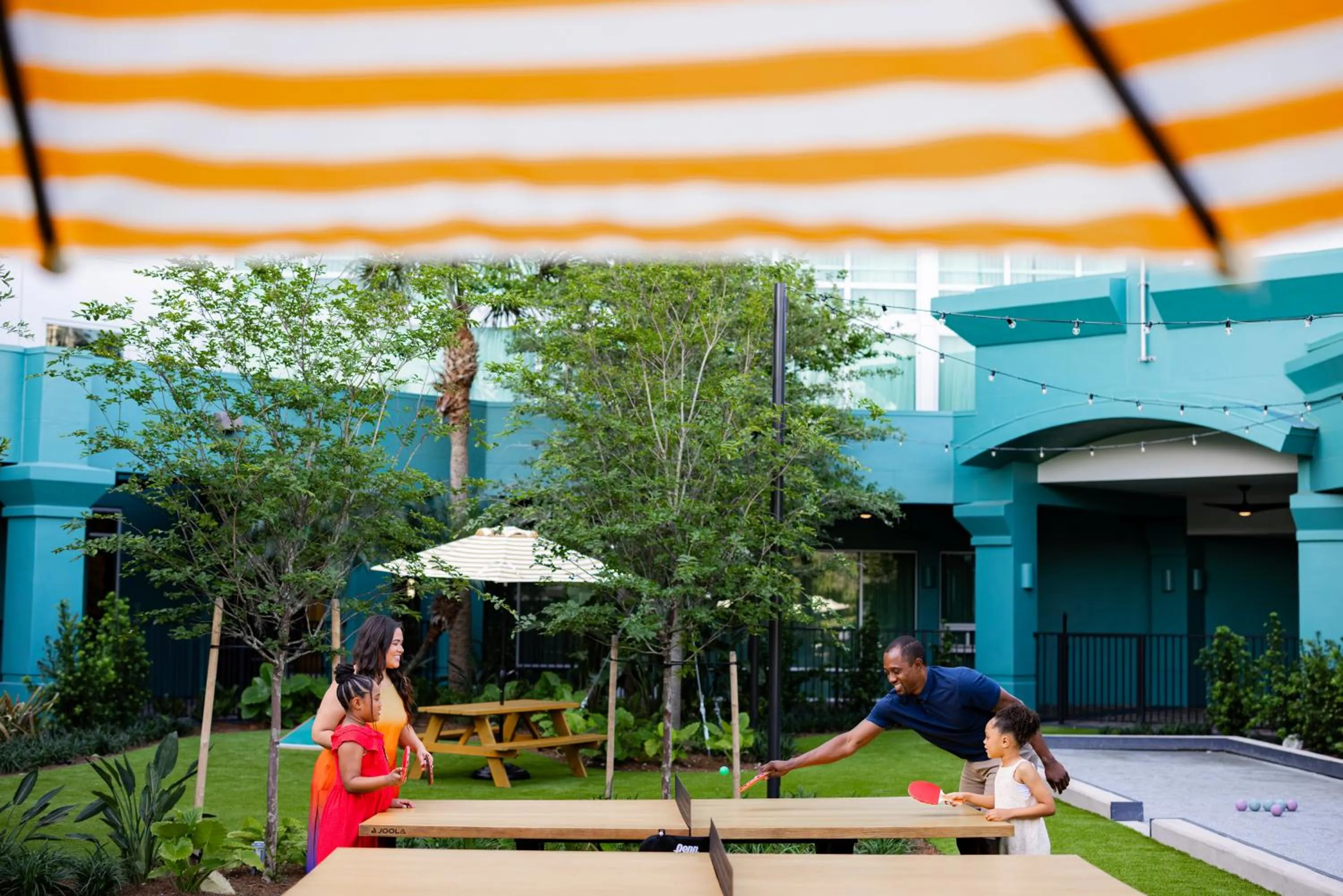 Table tennis in Hotel Landy Orlando Universal Blvd, a Tribute Portfolio Hotel