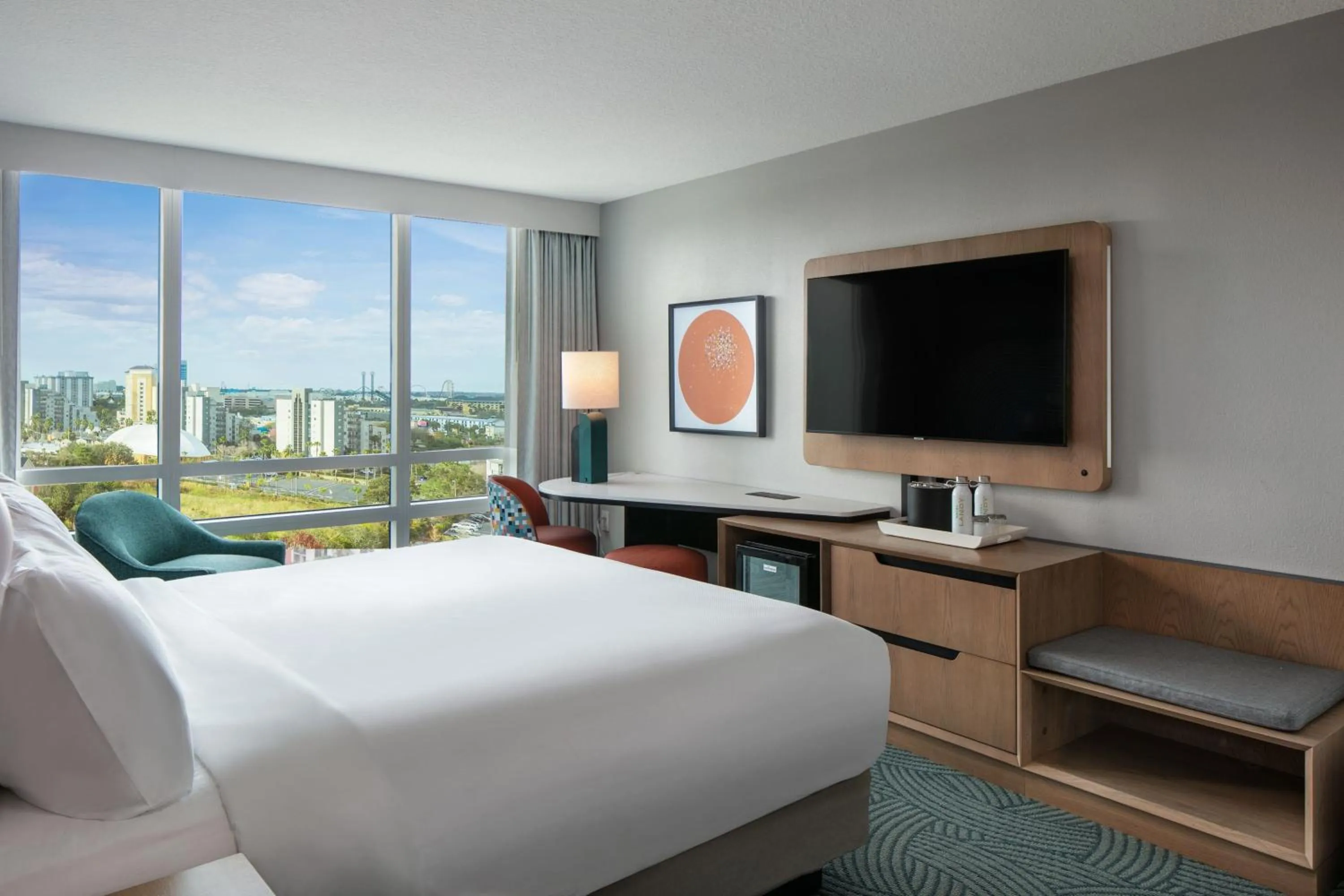 Photo of the whole room, Bed in Hotel Landy Orlando Universal Blvd, a Tribute Portfolio Hotel