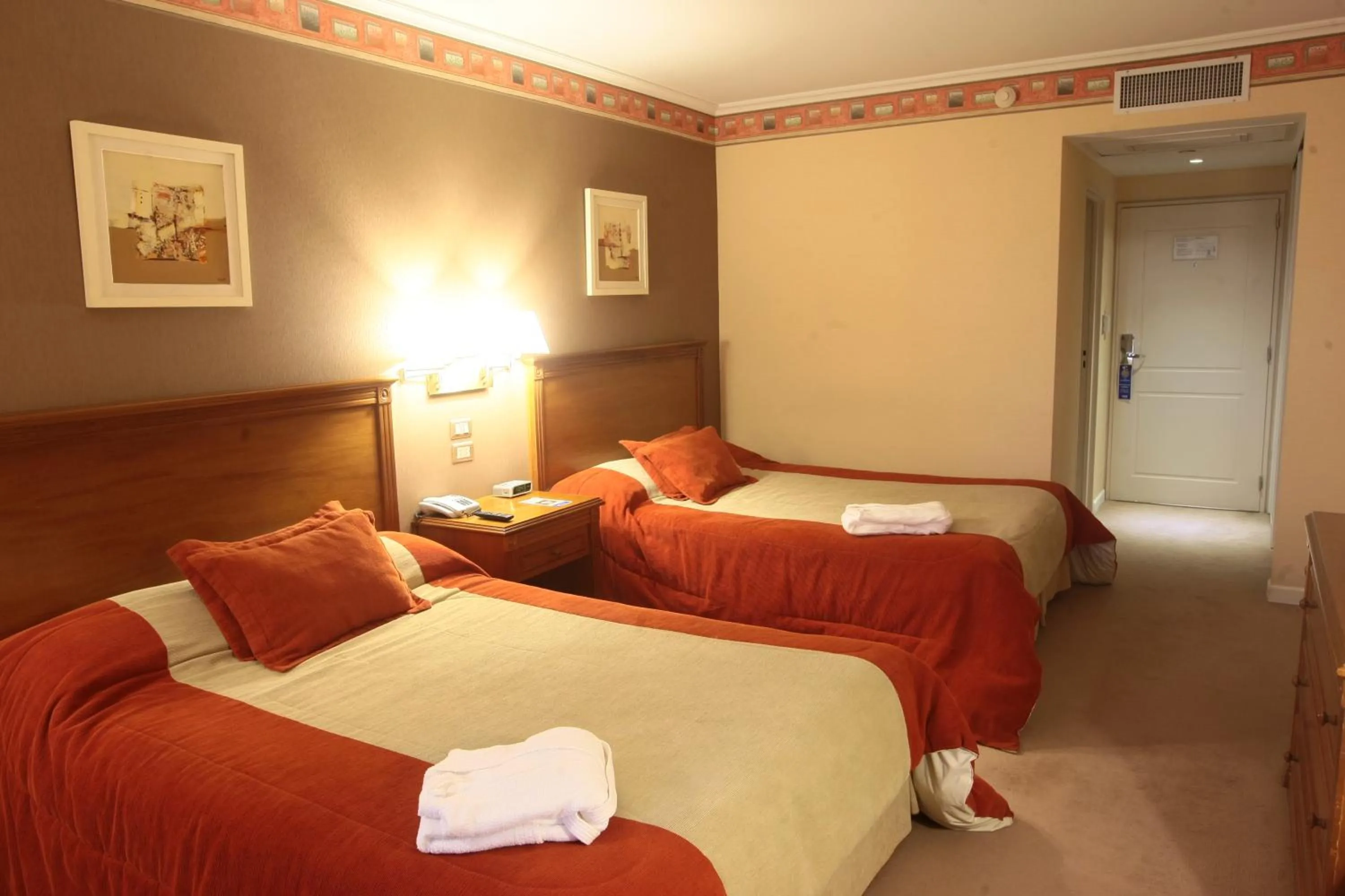 Howard Johnson Villa María Hotel y Casino