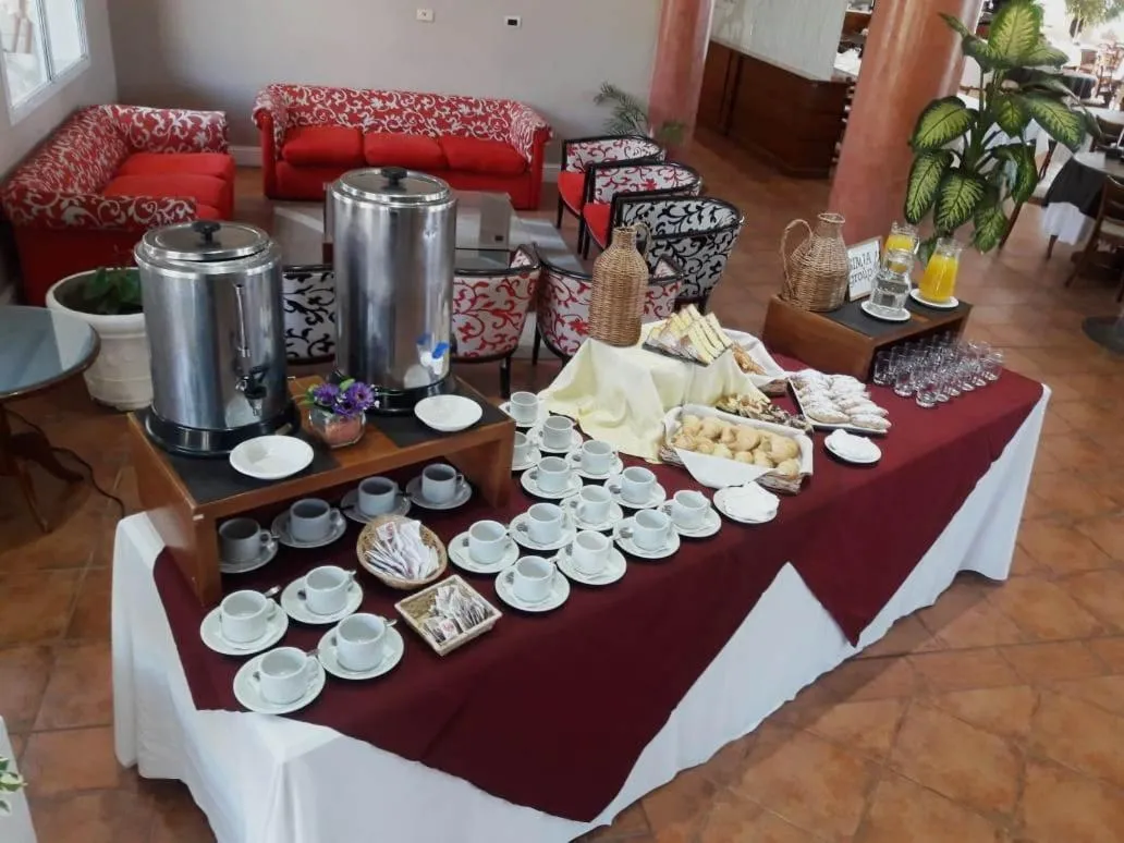 Food and drinks in Howard Johnson Rio Ceballos Hotel y Casino