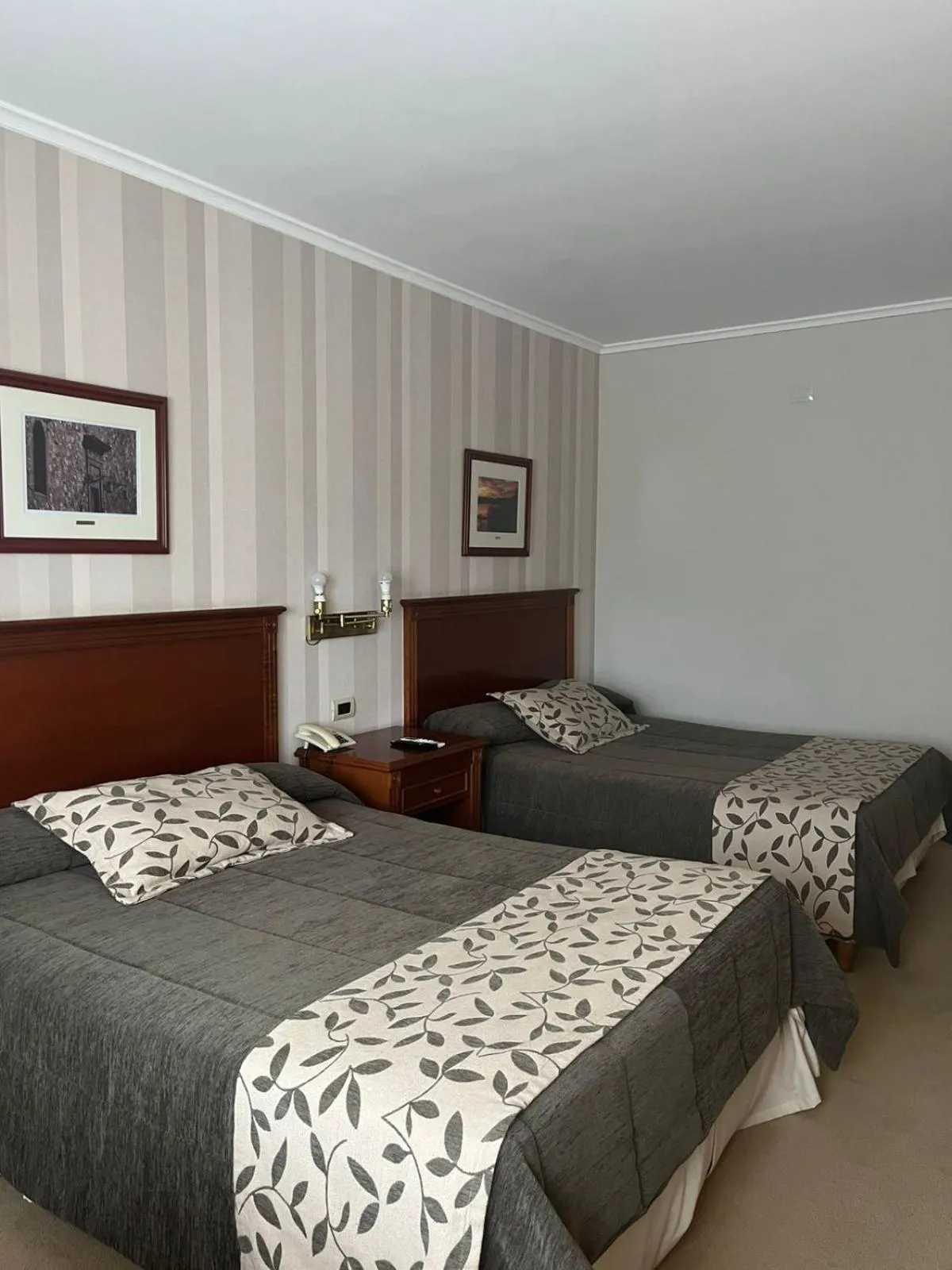 Bed in Howard Johnson Rio Ceballos Hotel y Casino