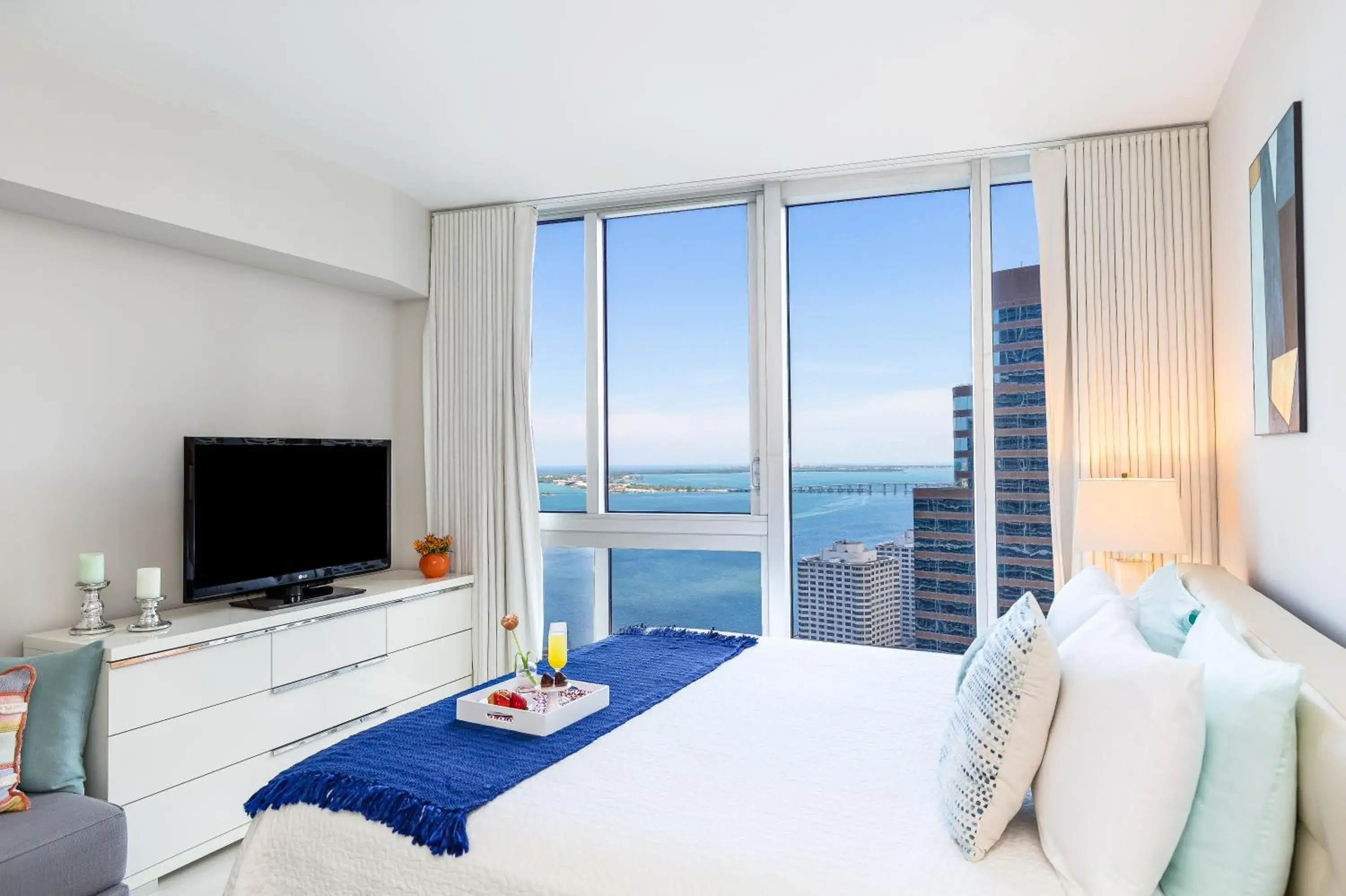 Boutique Two Bedroom Ocean Views Design Balcony in Brickell by Miami Vacation Rentals Boutique Two Bedroom Ocean Views Design Balcony in Brickell by Miami Vacation Rentals