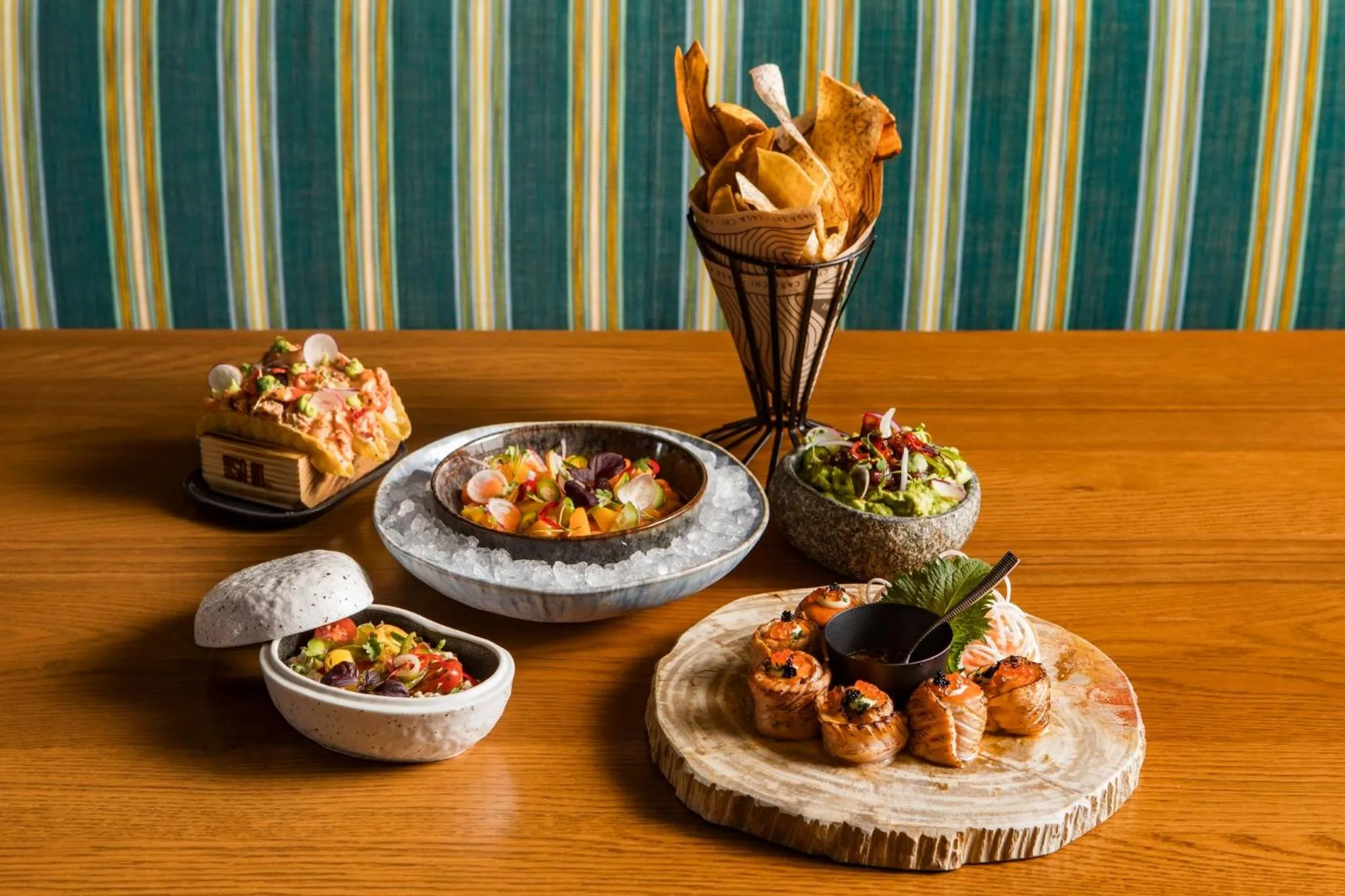 Restaurant/places to eat in InterContinental Chicago Magnificent Mile by IHG