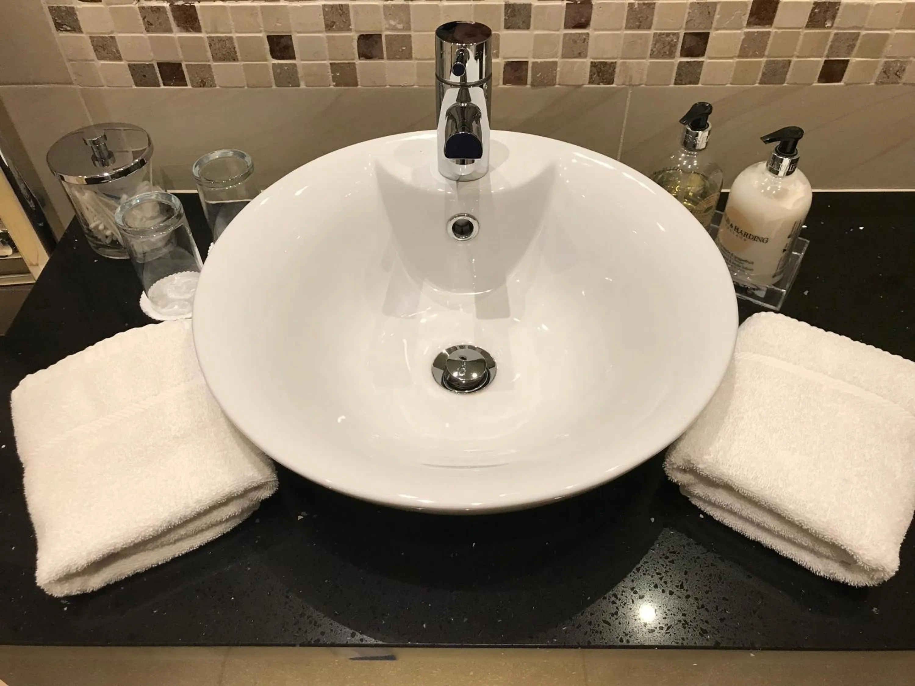 Bathroom in St Kyrans Guest House