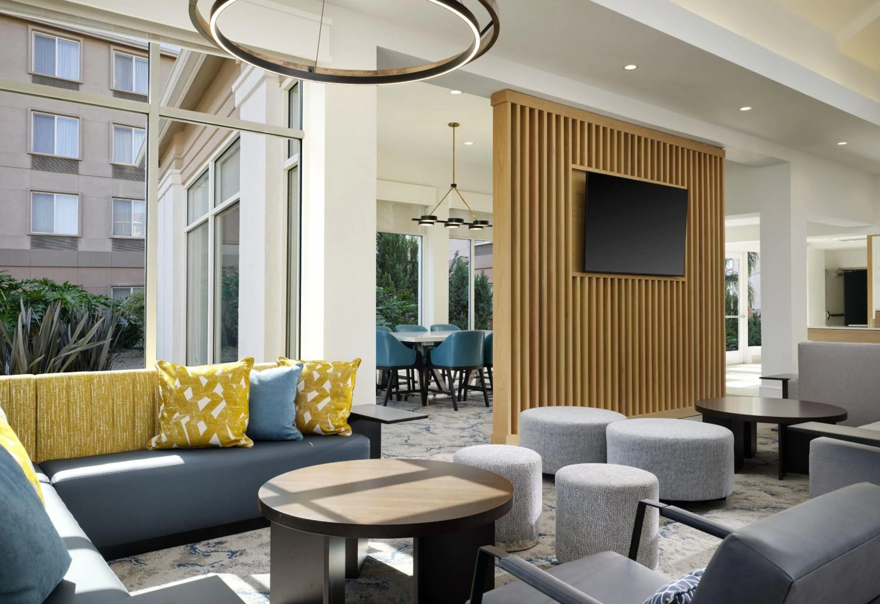 Lobby or reception in Hilton Garden Inn San Jose/Milpitas