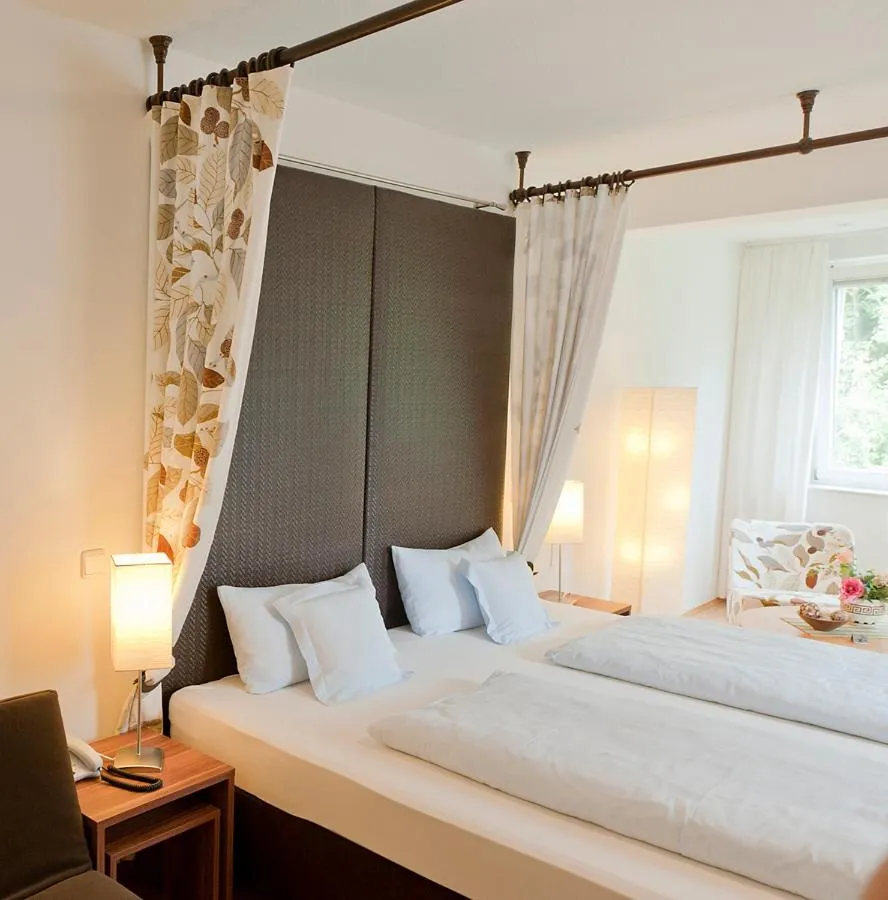 Bed in Hotelpension Vitalis