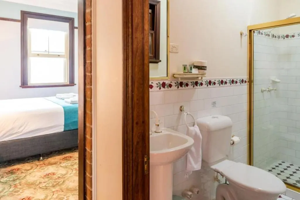 Bathroom in Kings and Queens Paterson