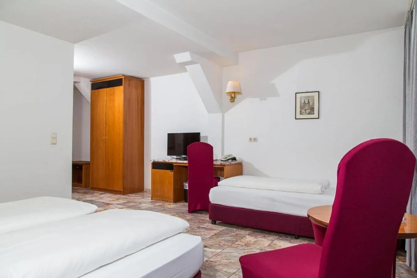 Bed in Parkhotel Altenburg