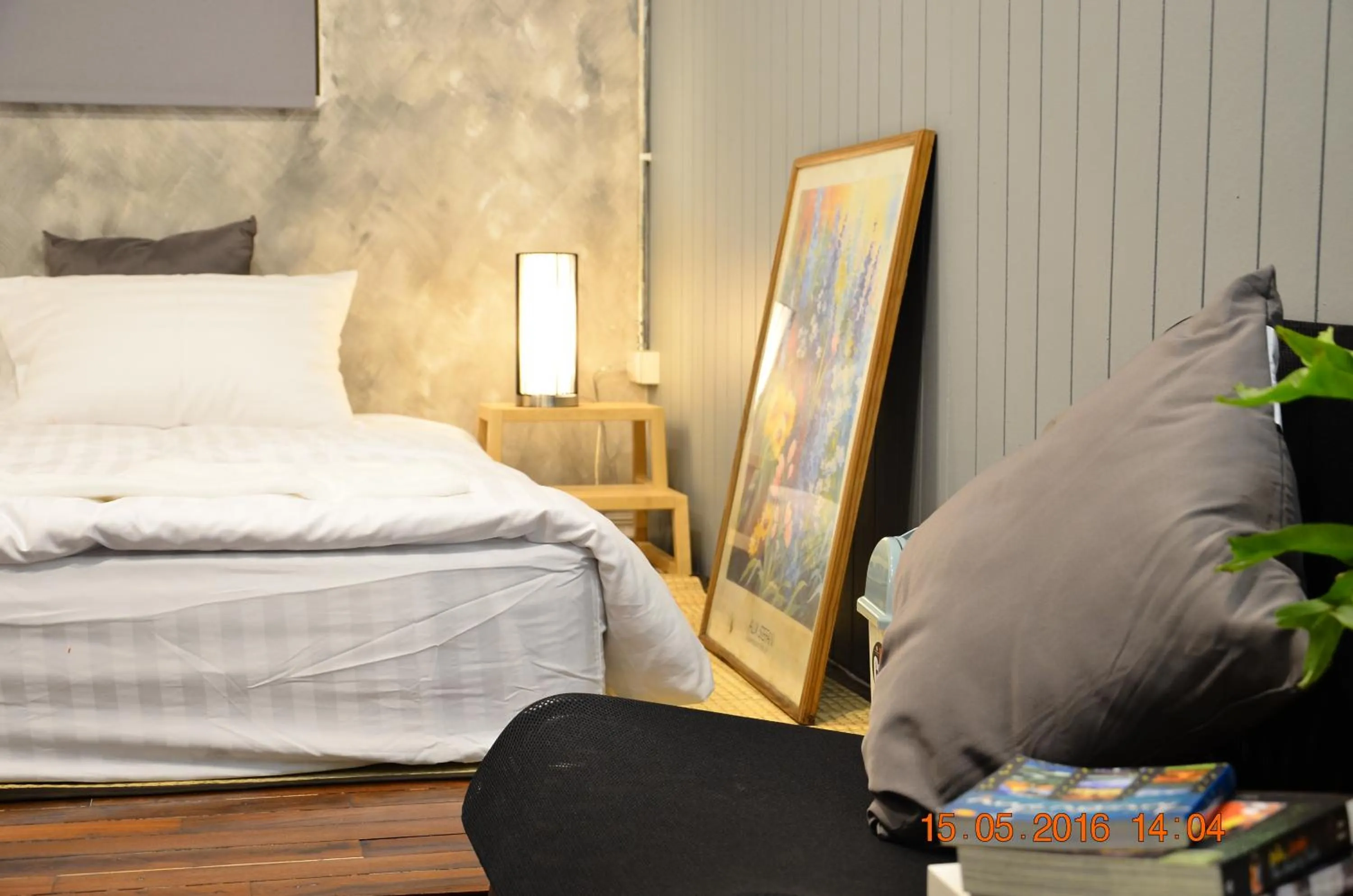 Bed in Goodfellas Thong lo Hostel #No Check-in after 5 pm-Please see check-in policy for details & notify landing time#