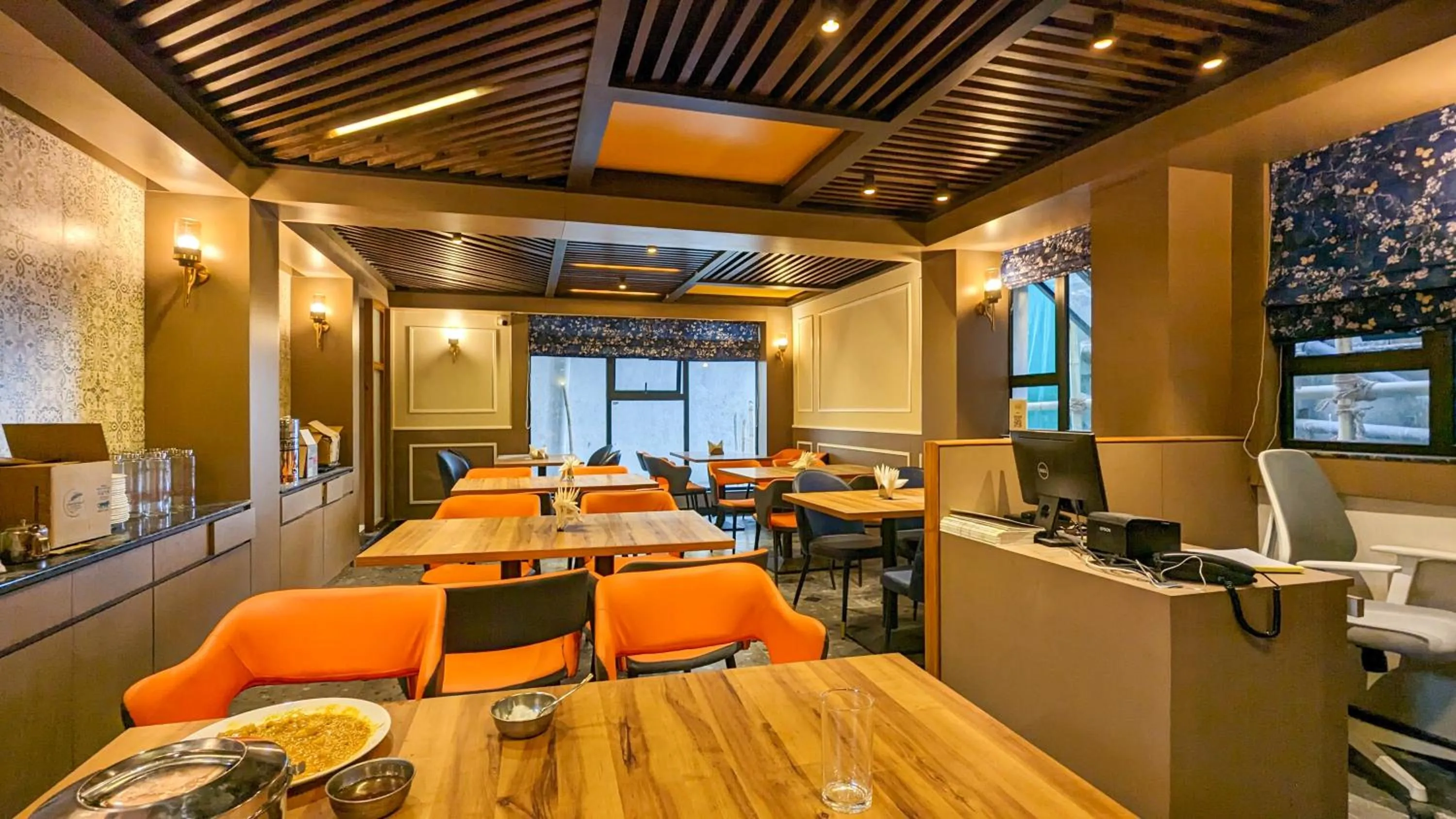 Restaurant/places to eat in Hotel Sonar Bangla Darjeeling