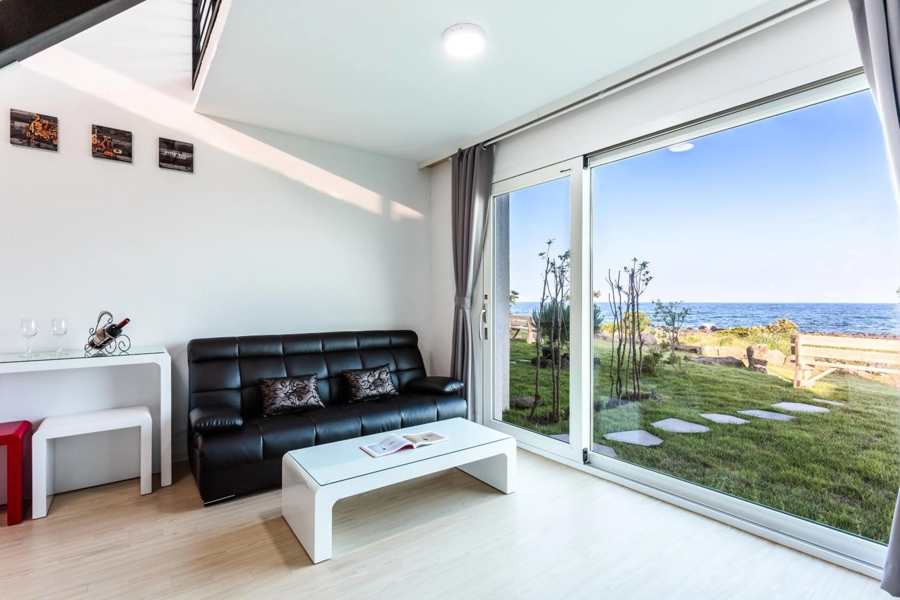 Living room in Jeju Turning point Pension