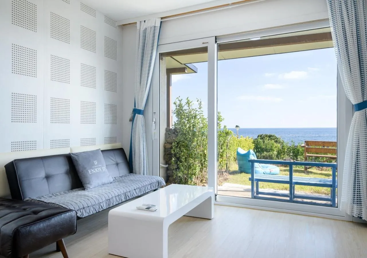 Garden in Jeju Turning point Pension