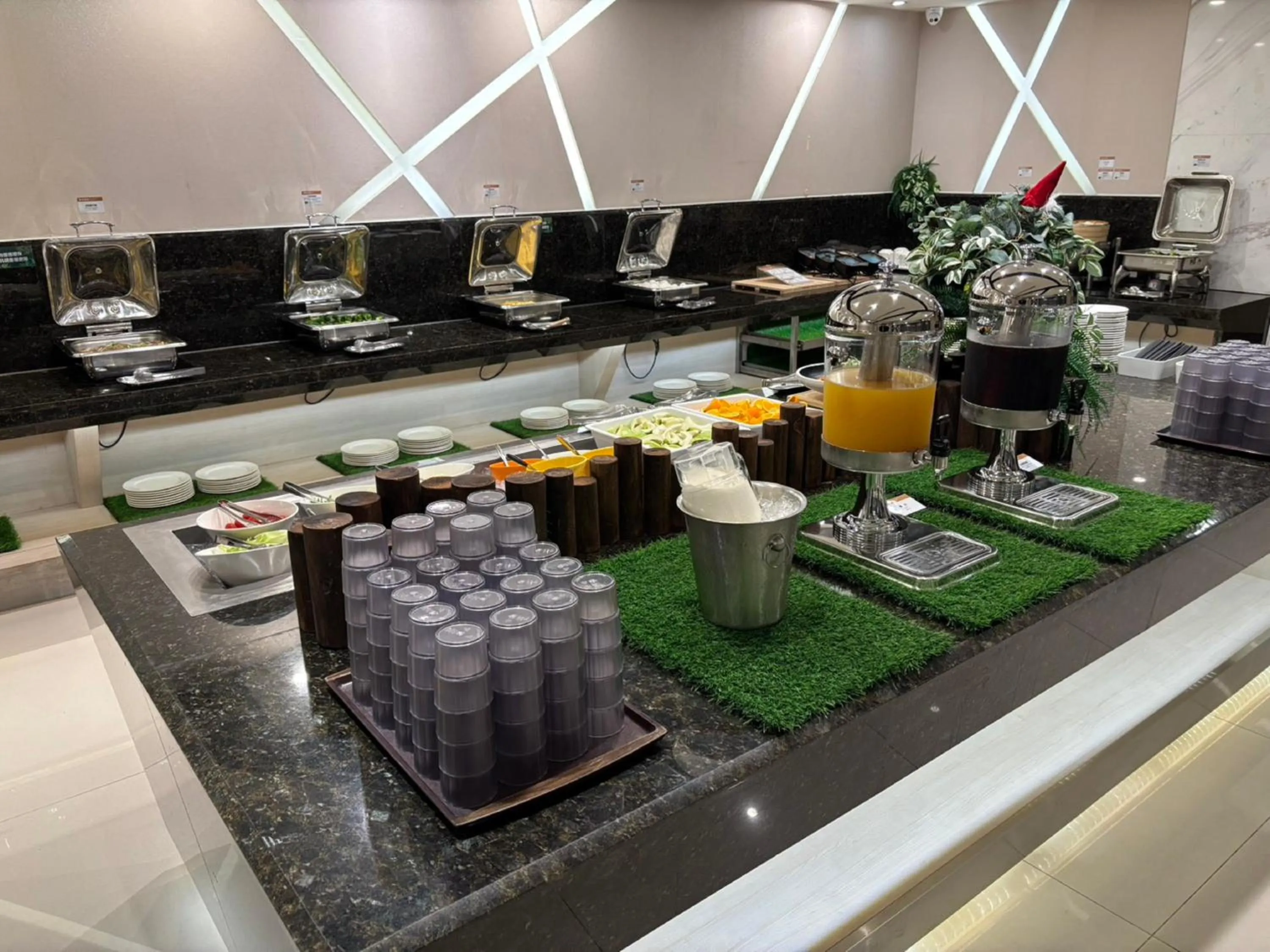 Breakfast in Guide Hotel Taichung Ziyou