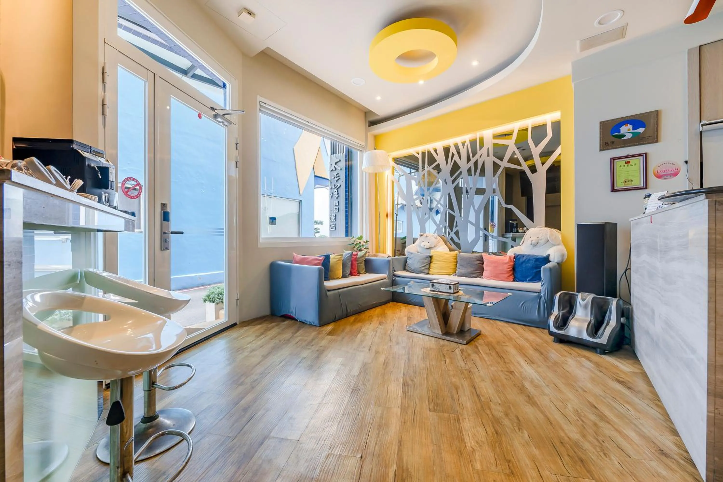 Lobby or reception in Pacific Inn