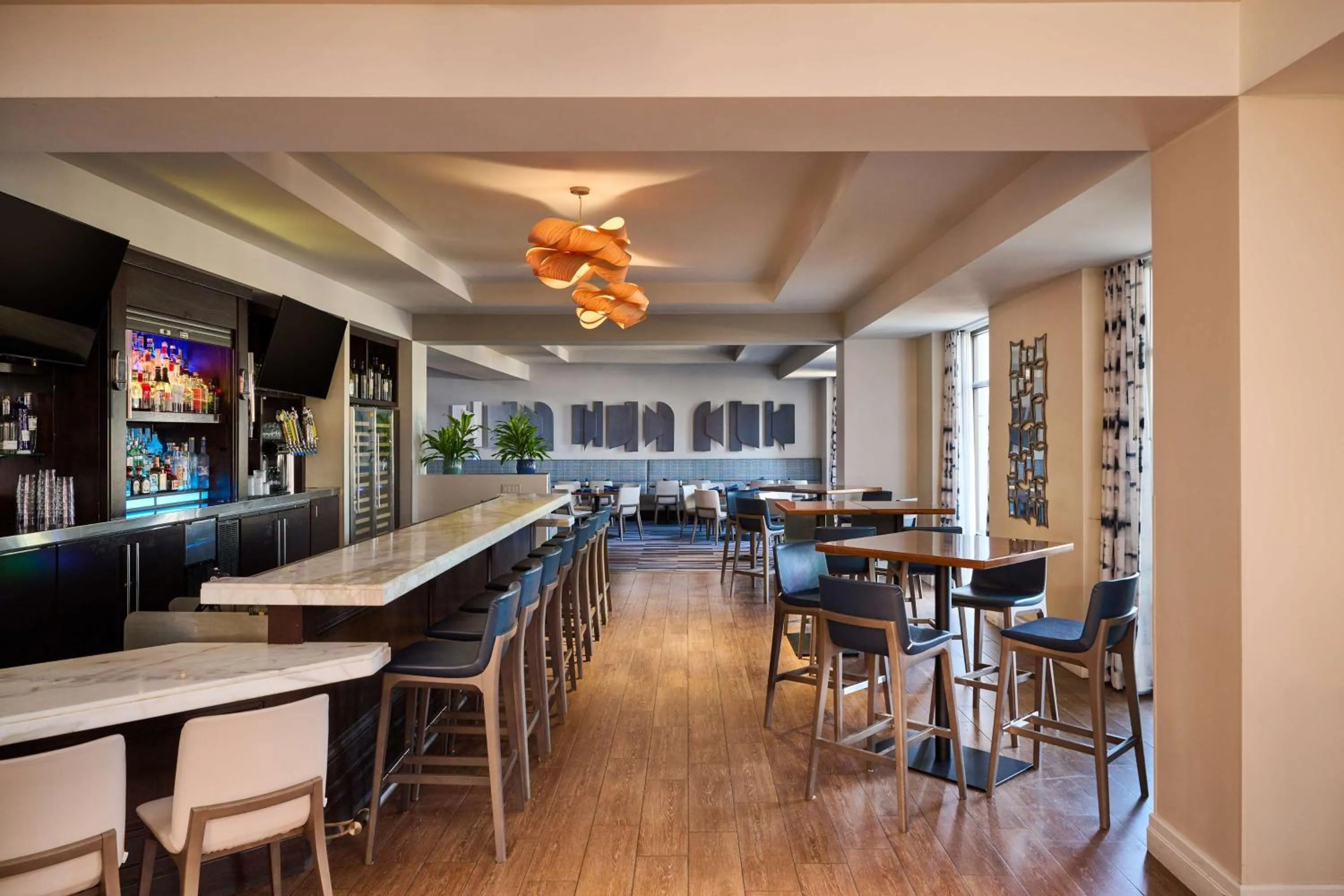 Restaurant/places to eat in DoubleTree by Hilton Irvine Spectrum