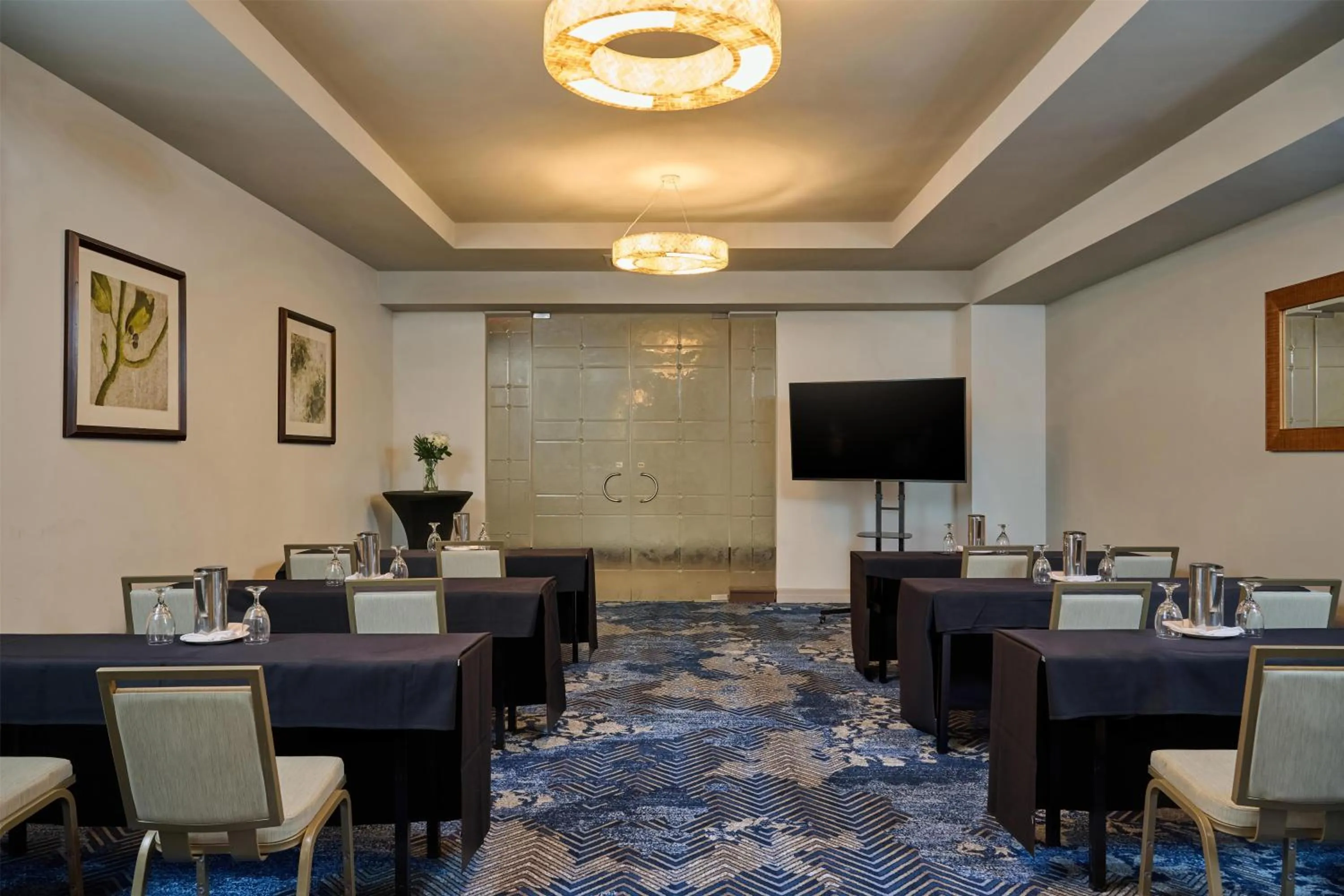 Restaurant/places to eat in DoubleTree by Hilton Irvine Spectrum