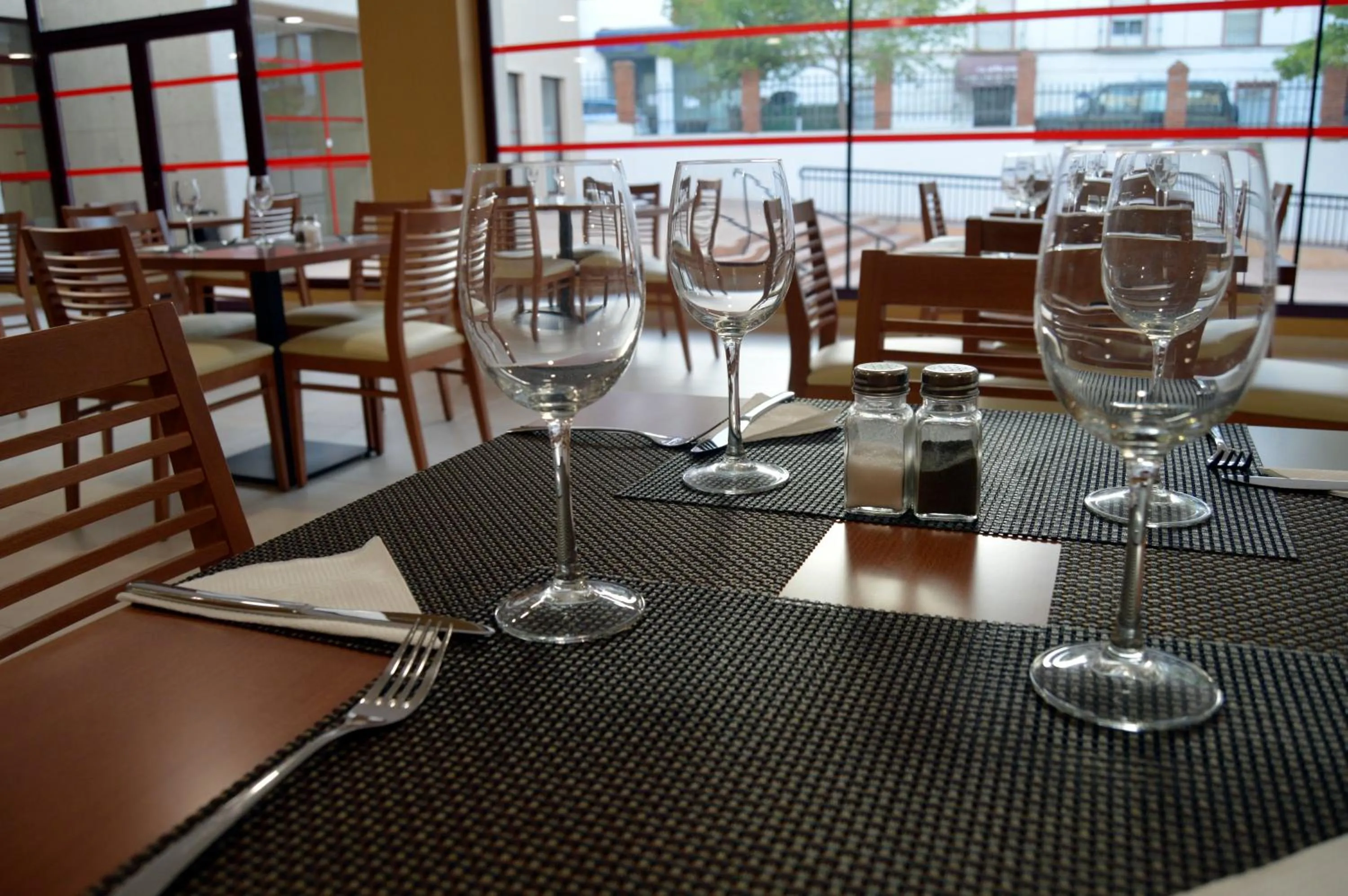 Restaurant/places to eat in Hotel Balneario de Graena