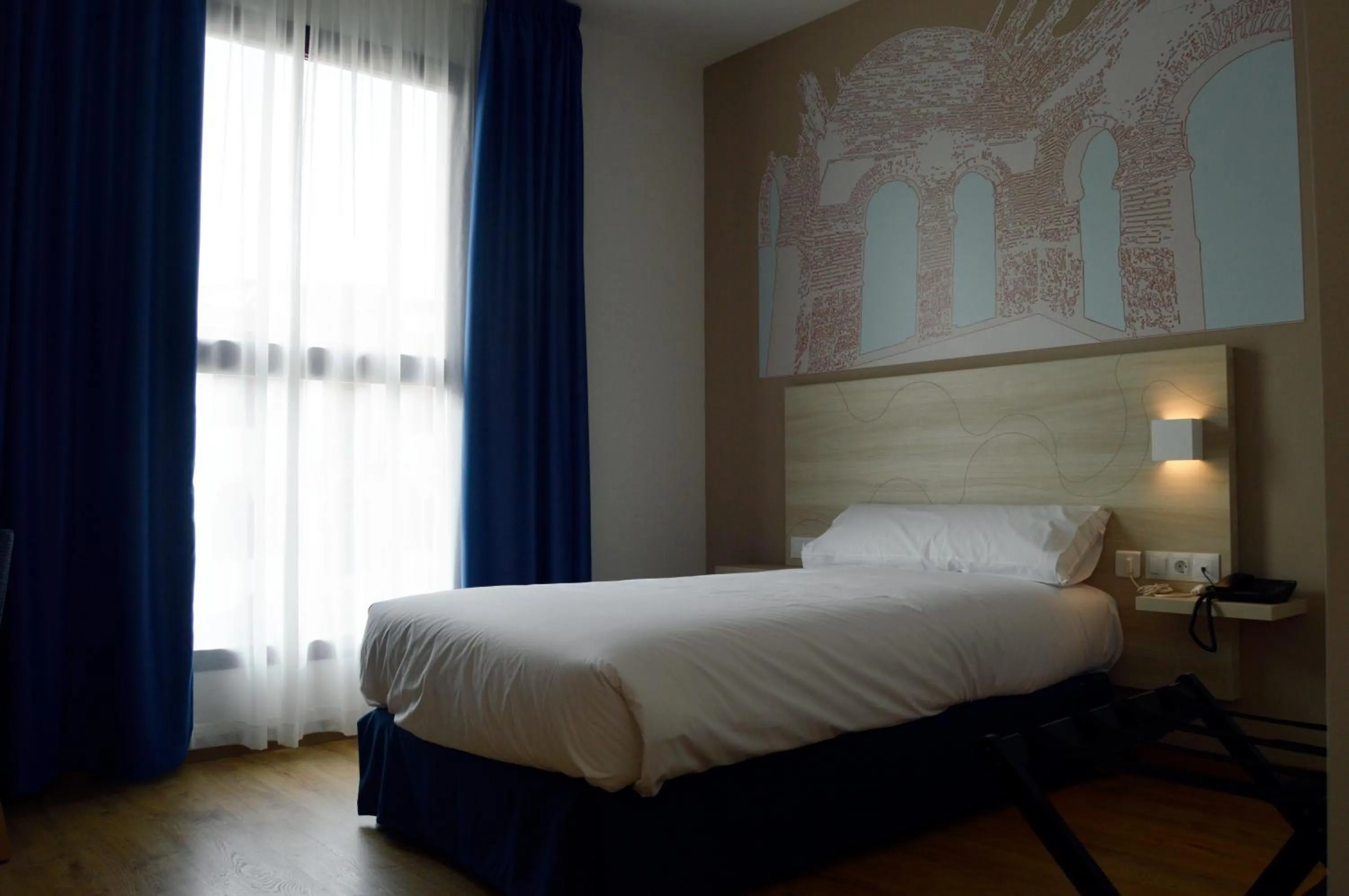 Photo of the whole room, Bed in Hotel Balneario de Graena