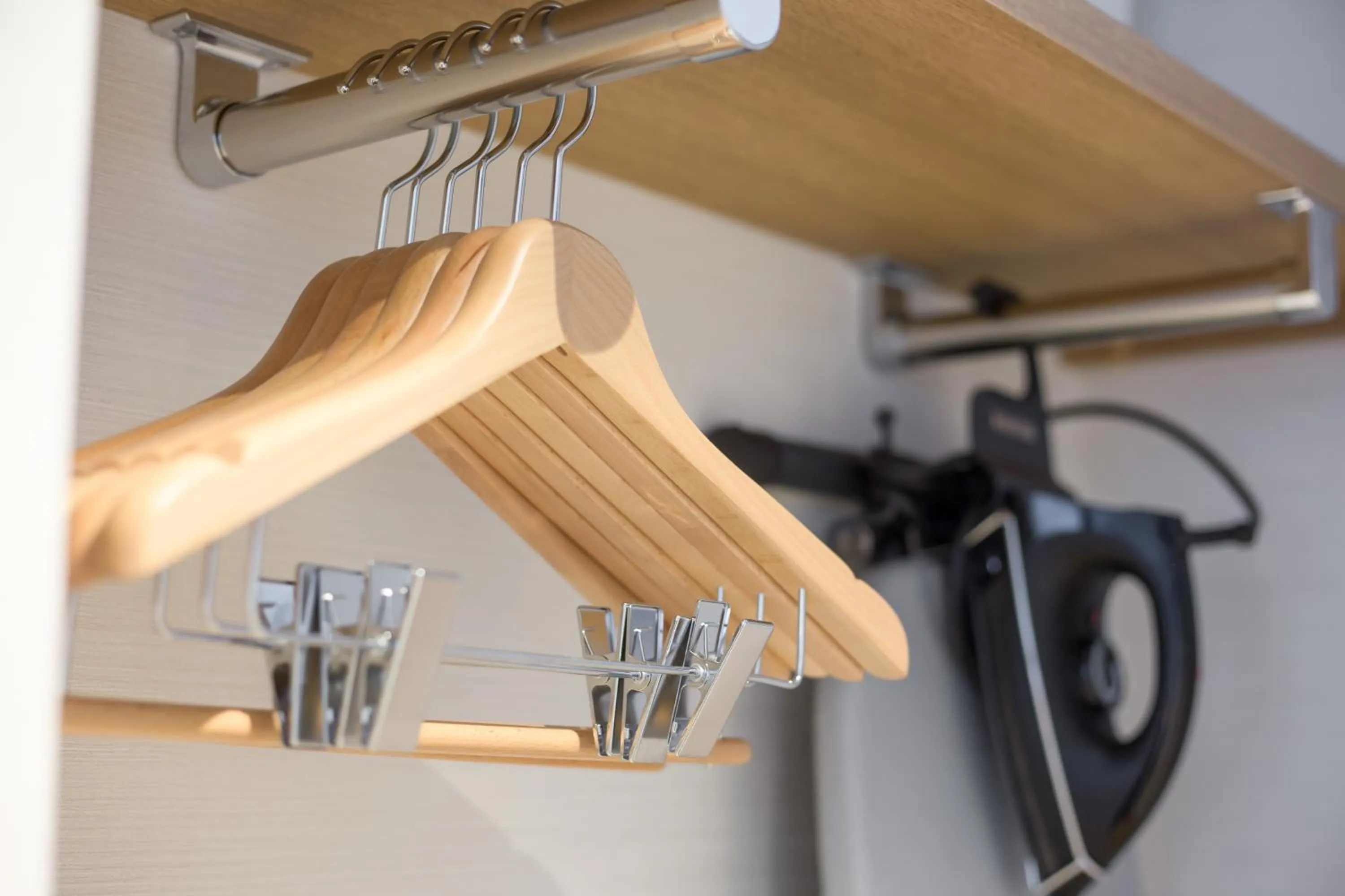 wardrobe in Holiday Inn Resort Shinano-Omachi Kuroyon, an IHG Hotel