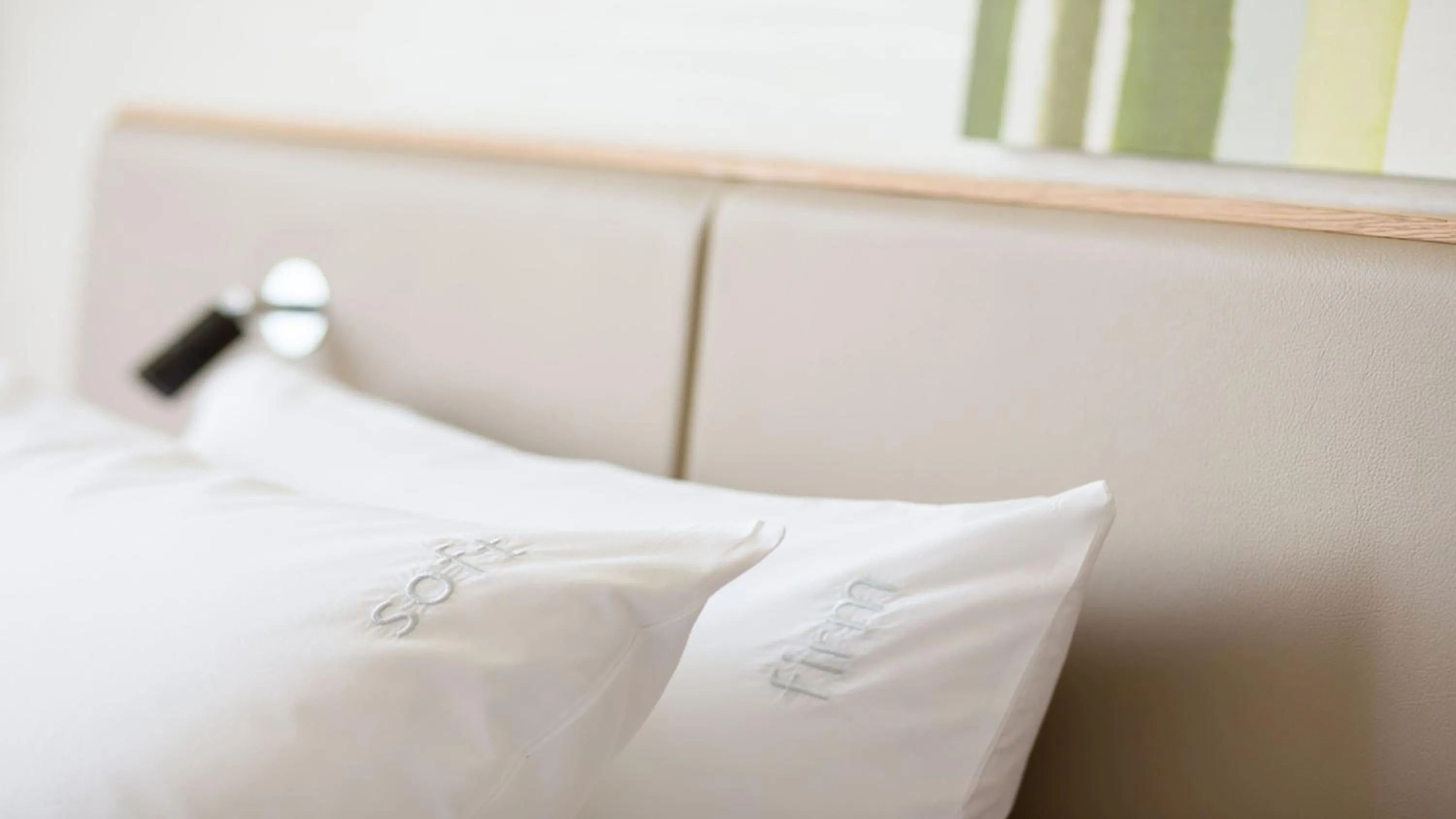 Photo of the whole room, Bed in Holiday Inn Resort Shinano-Omachi Kuroyon by IHG