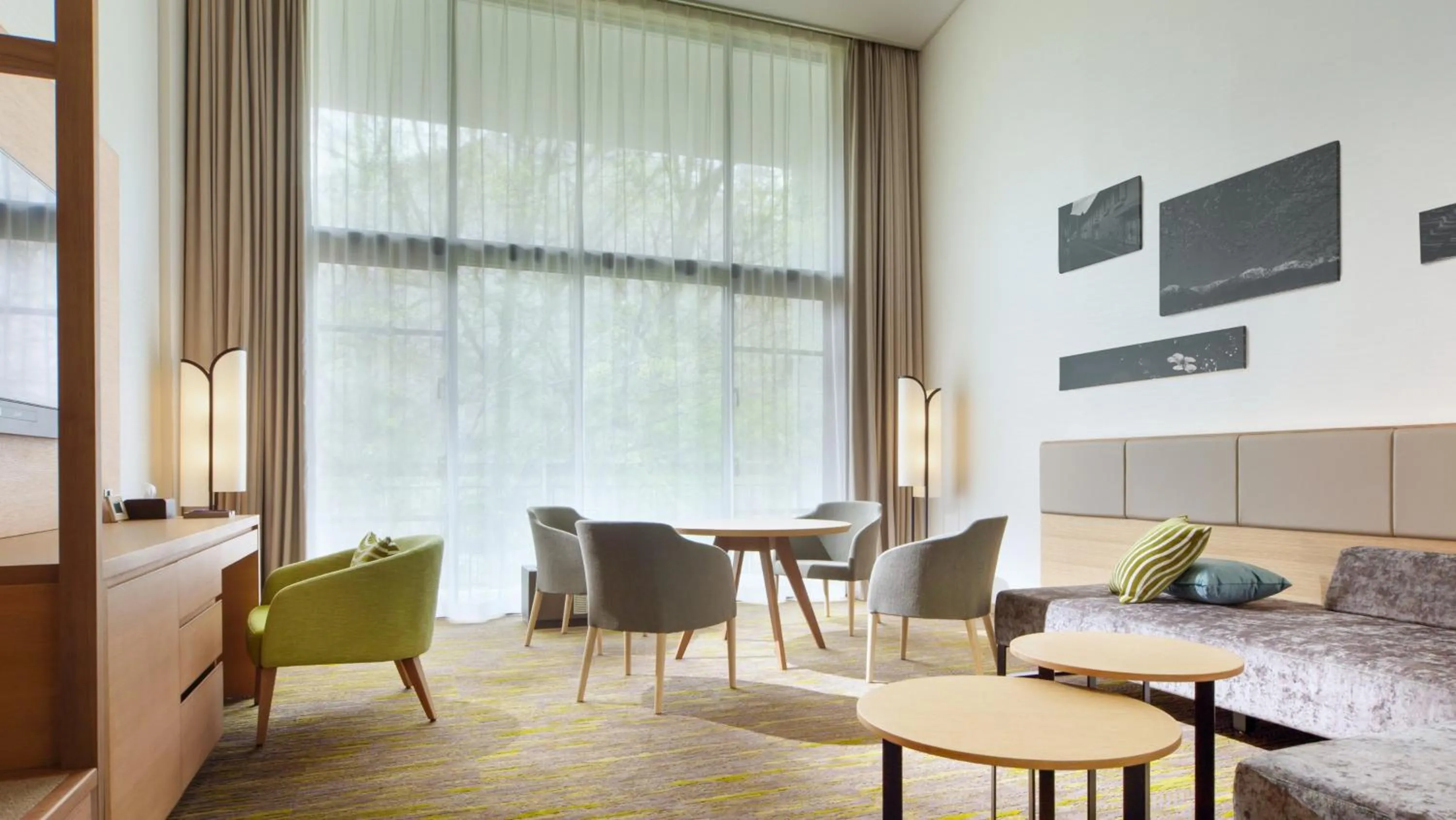 Photo of the whole room in Holiday Inn Resort Shinano-Omachi Kuroyon by IHG