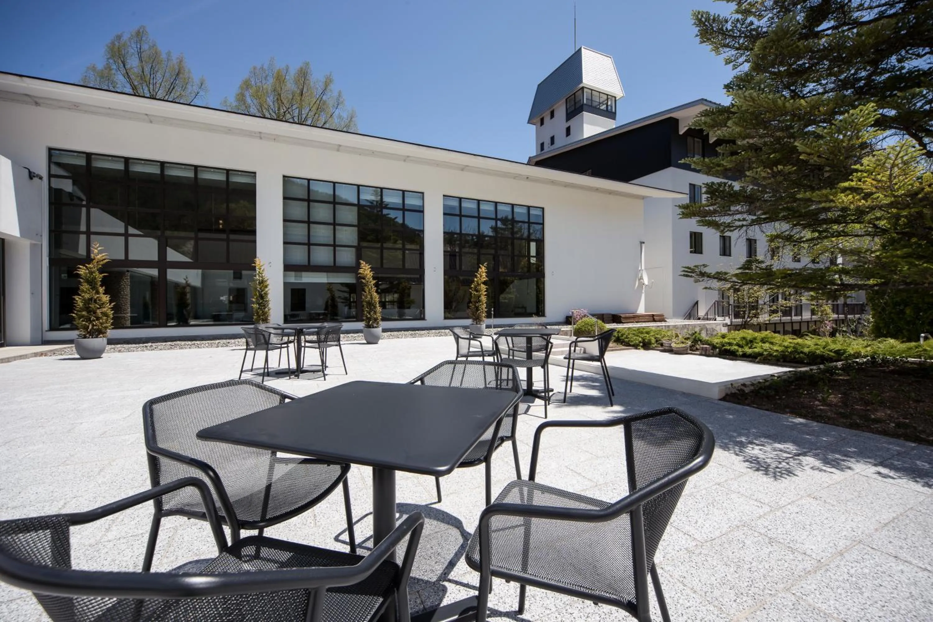 Patio in Holiday Inn Resort Shinano-Omachi Kuroyon, an IHG Hotel