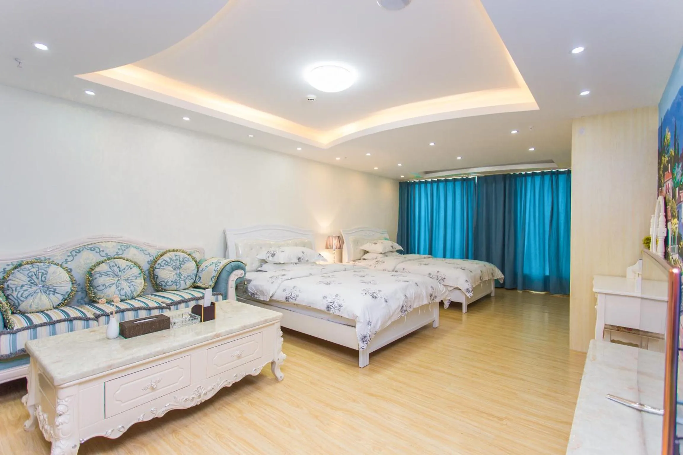 Photo of the whole room, Bed in Guangzhou Manhattan International Apartment Zhengjia Free bus services are provided for the first and second phases