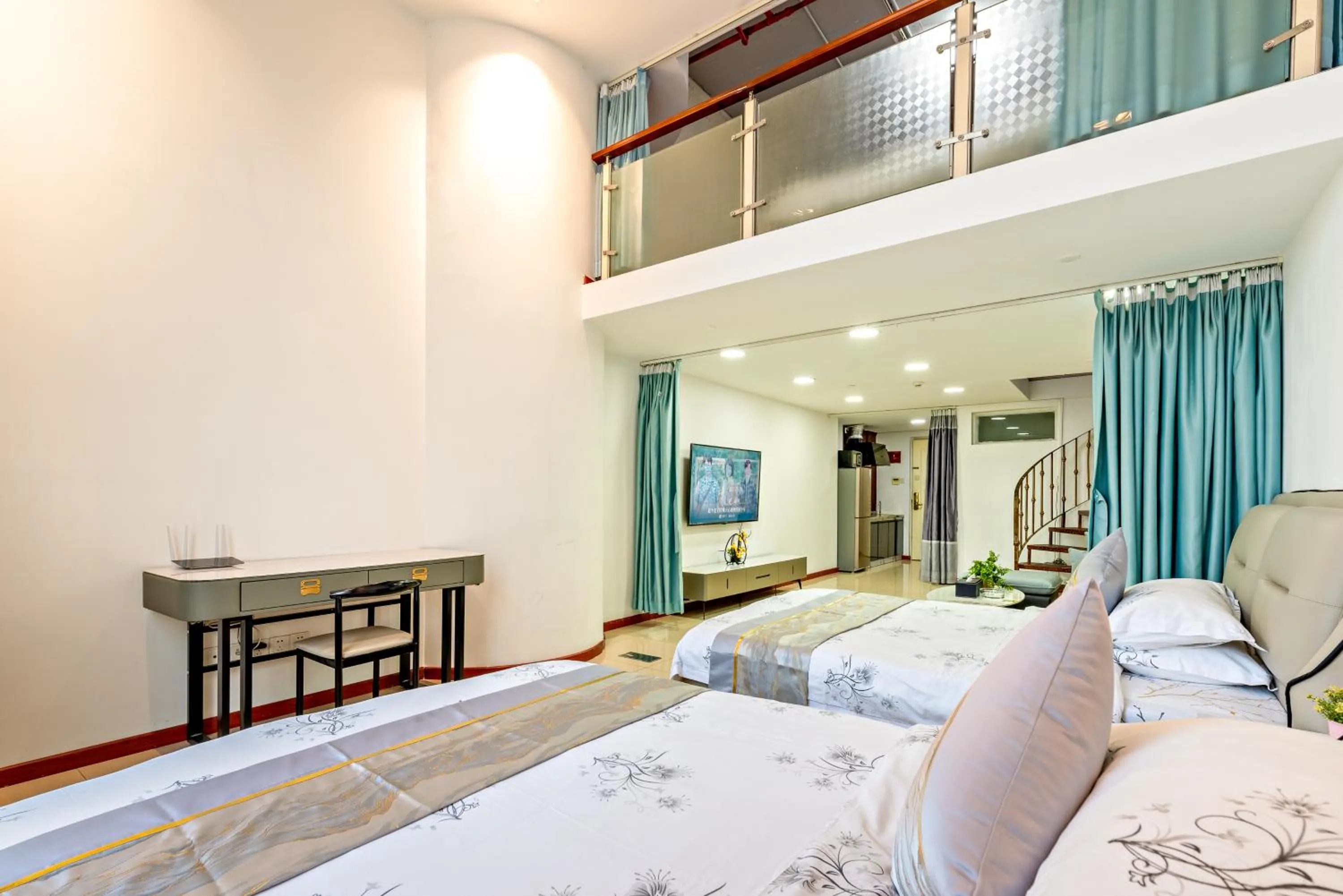 Bedroom, Bed in Guangzhou Manhattan International Apartment Zhengjia Free bus services are provided for the first and second phases